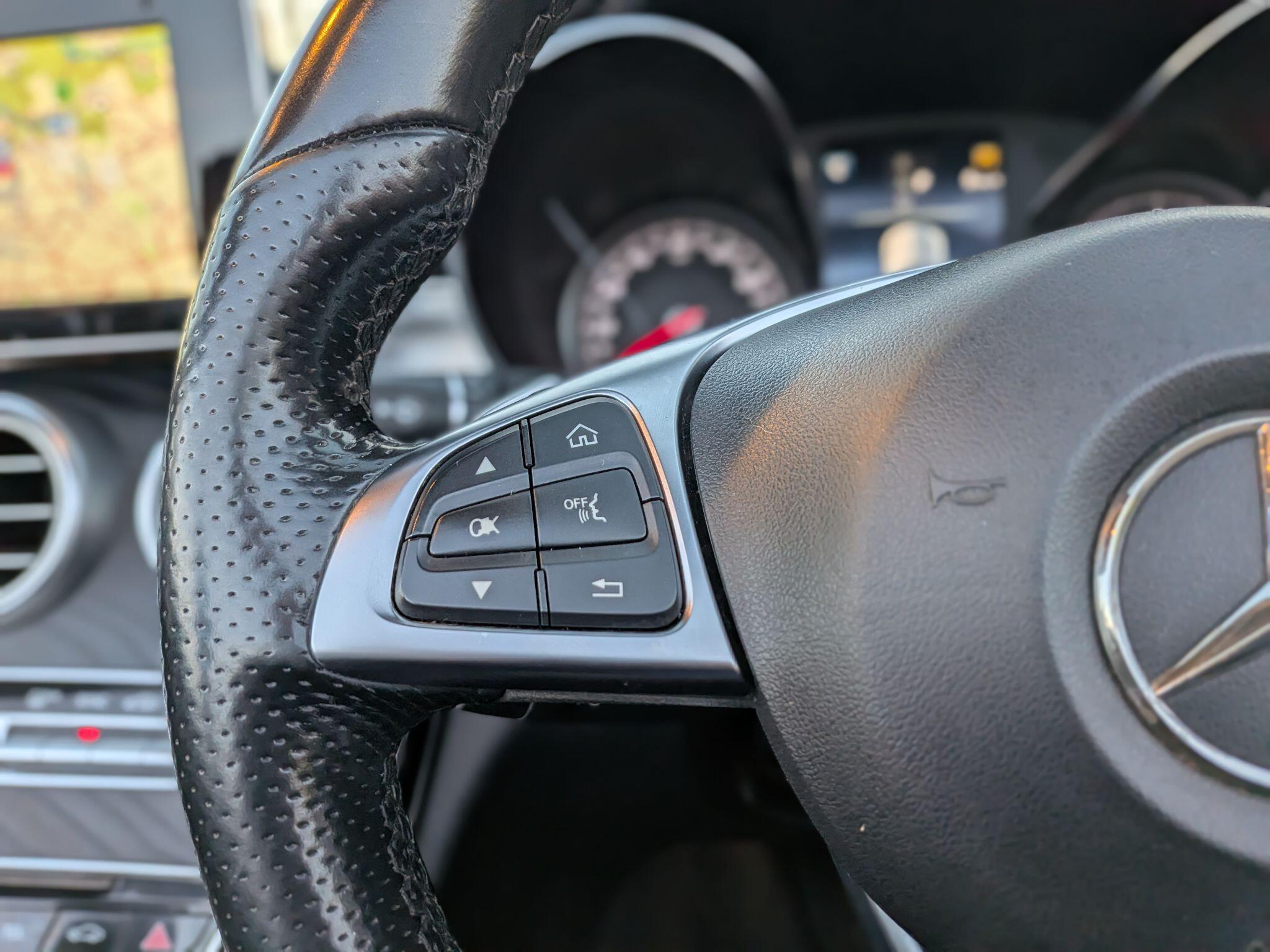 Mercedes-Benz C Class view 42