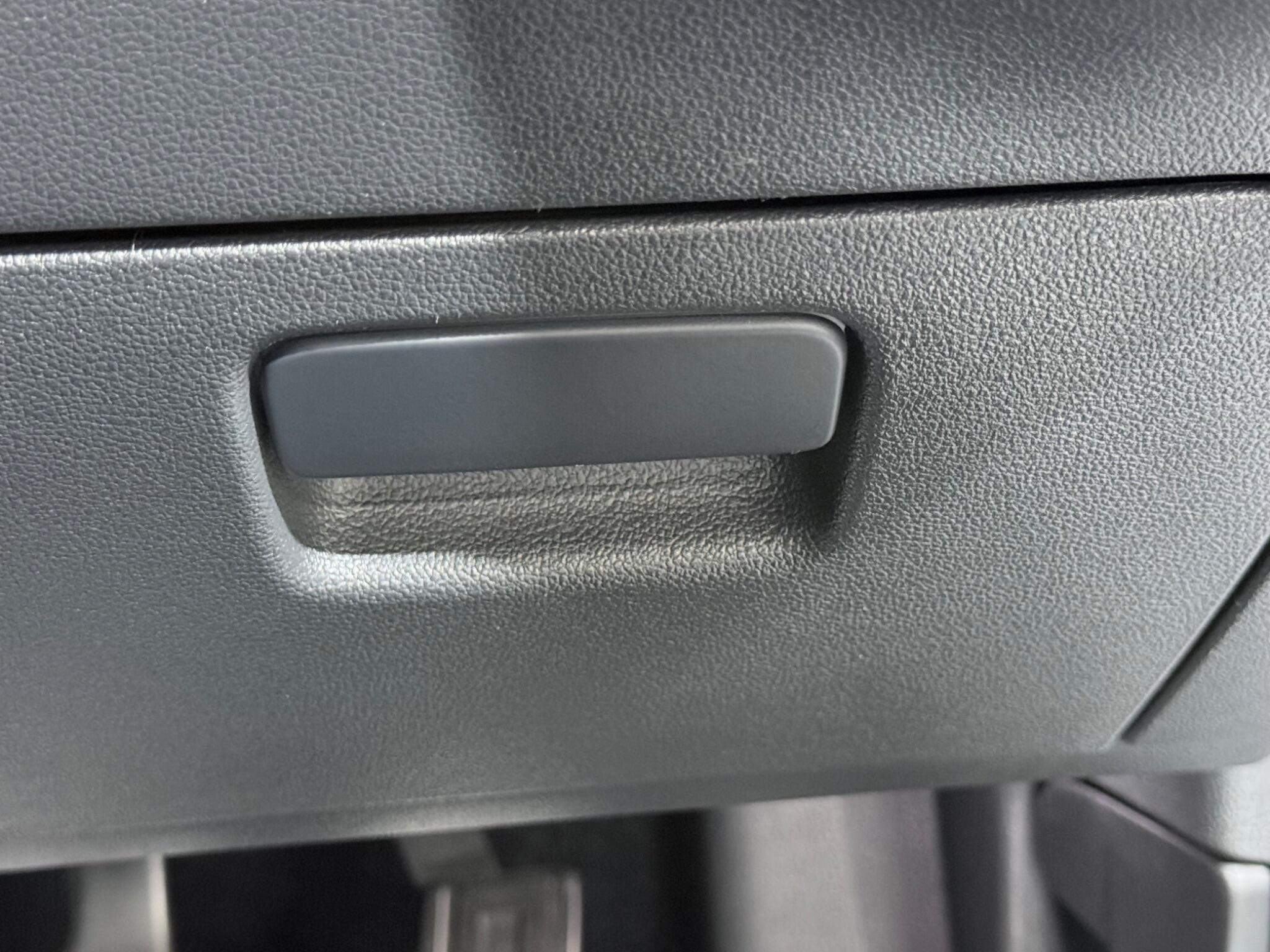 Volkswagen Golf view 52