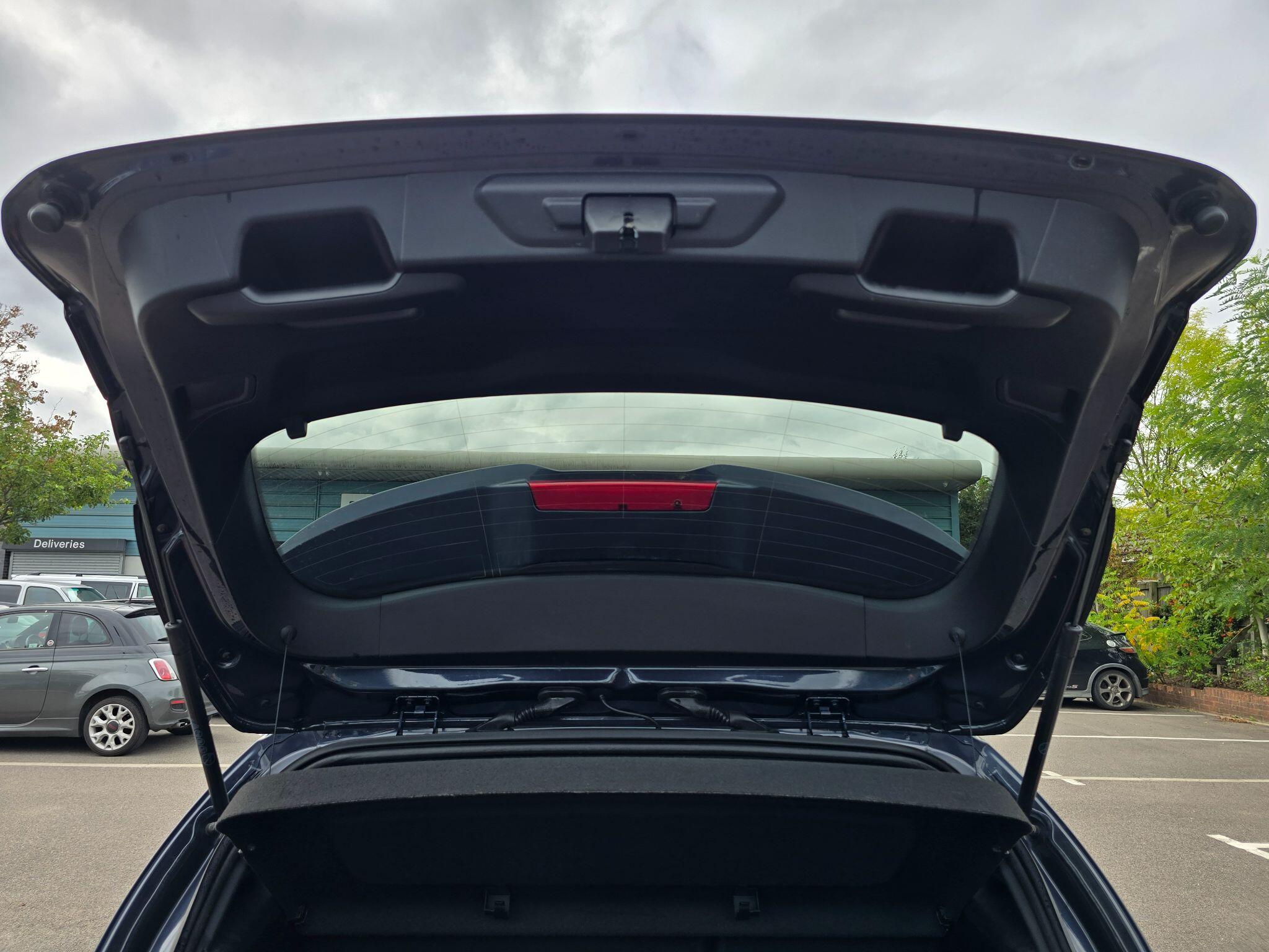 Ford Focus view 59