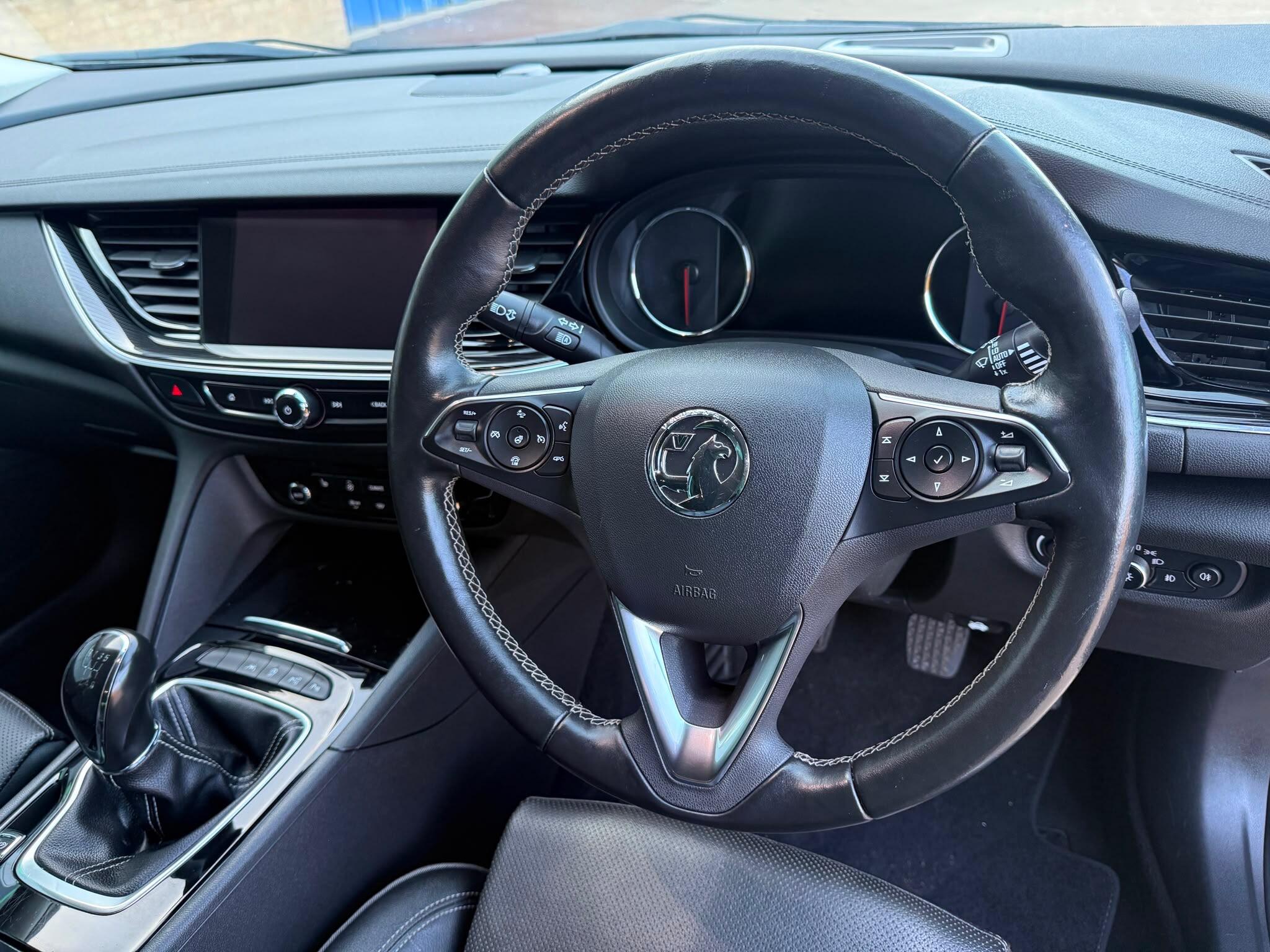 Vauxhall Insignia view 19
