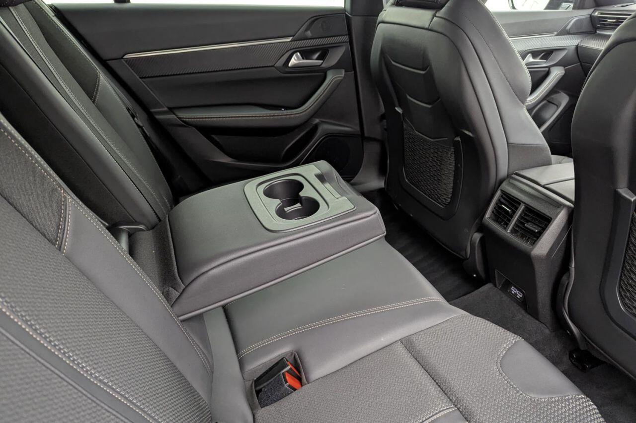 Peugeot 508 view 18