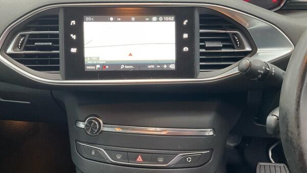 Peugeot 308 view 15