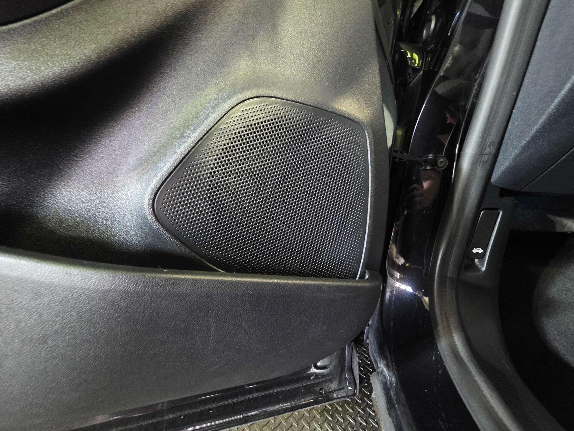 Ford Puma view 50