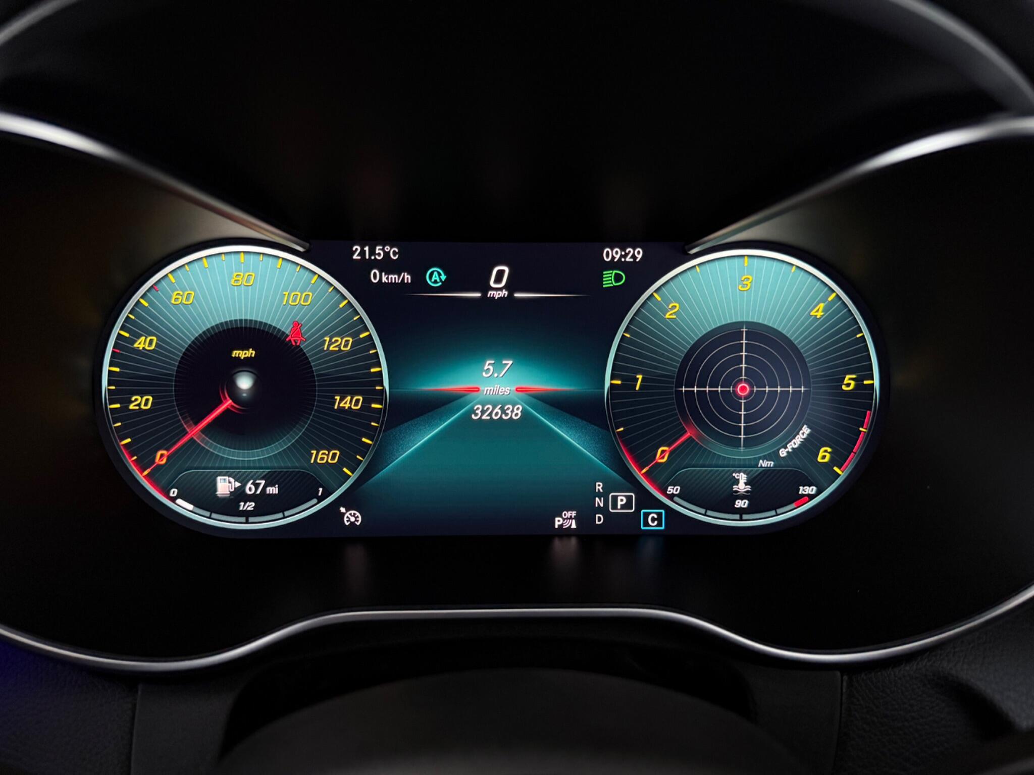 Mercedes-Benz C-Class view 15