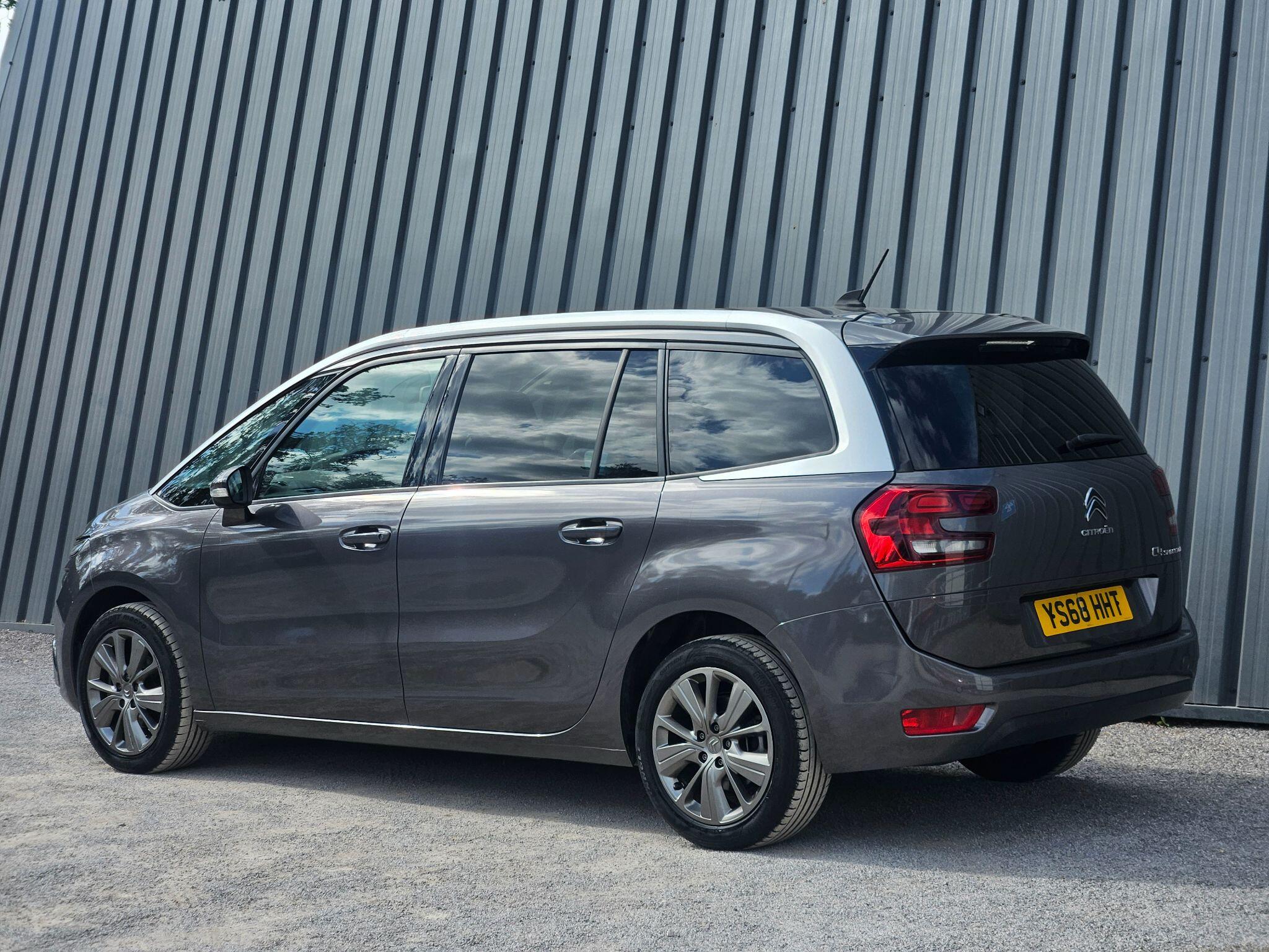 2019 Citroen Grand C4 SpaceTourer image 9