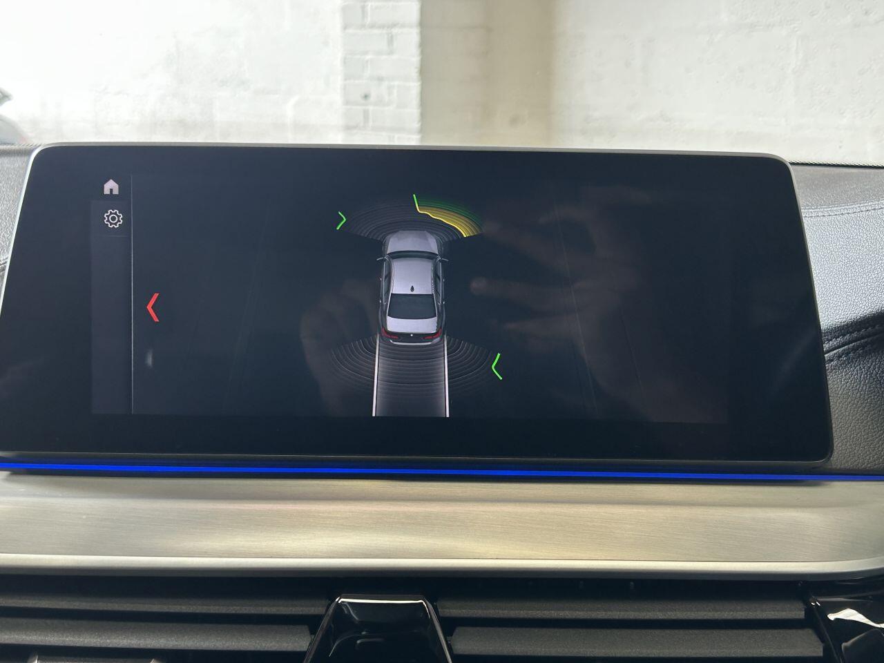 BMW 5 Series view 45