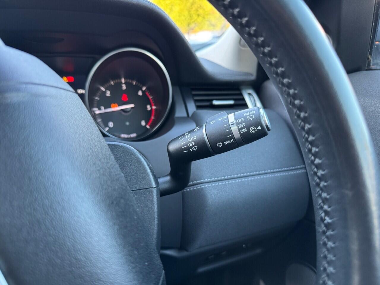 Land Rover Range Rover Evoque view 15