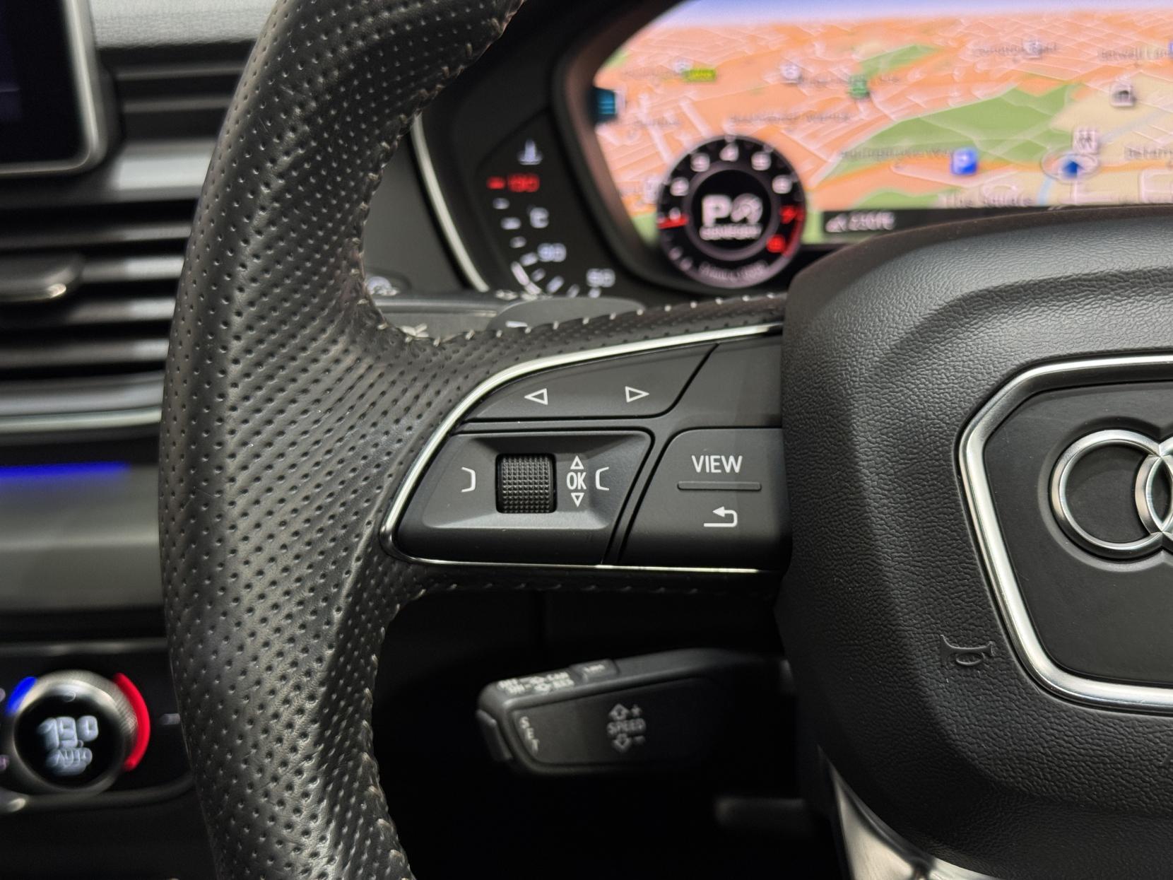 Audi Q5 view 41