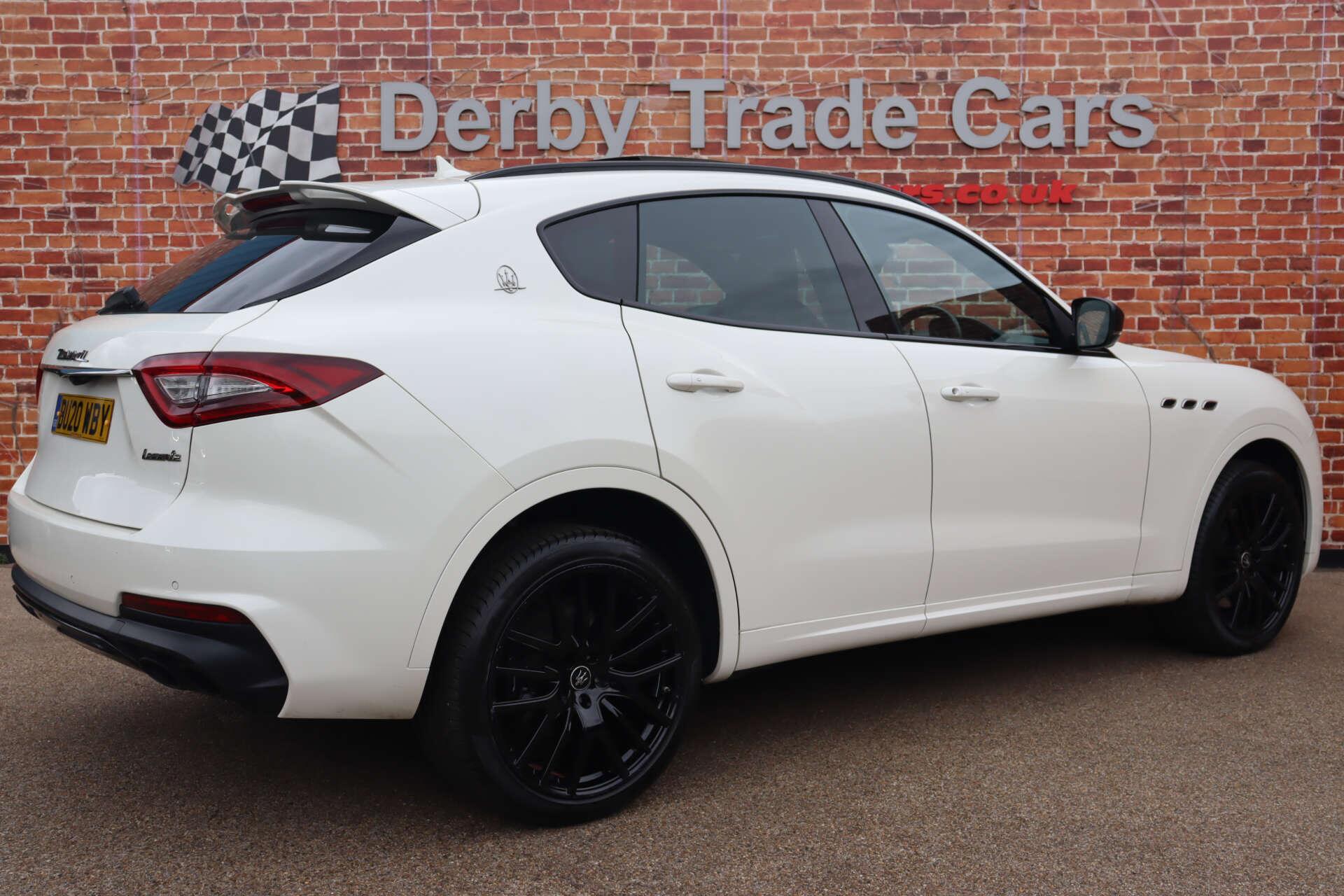 Maserati Gransport view 7