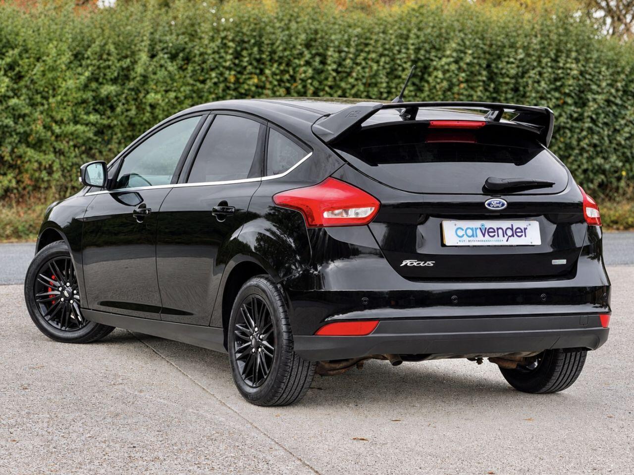 Ford Focus view 7