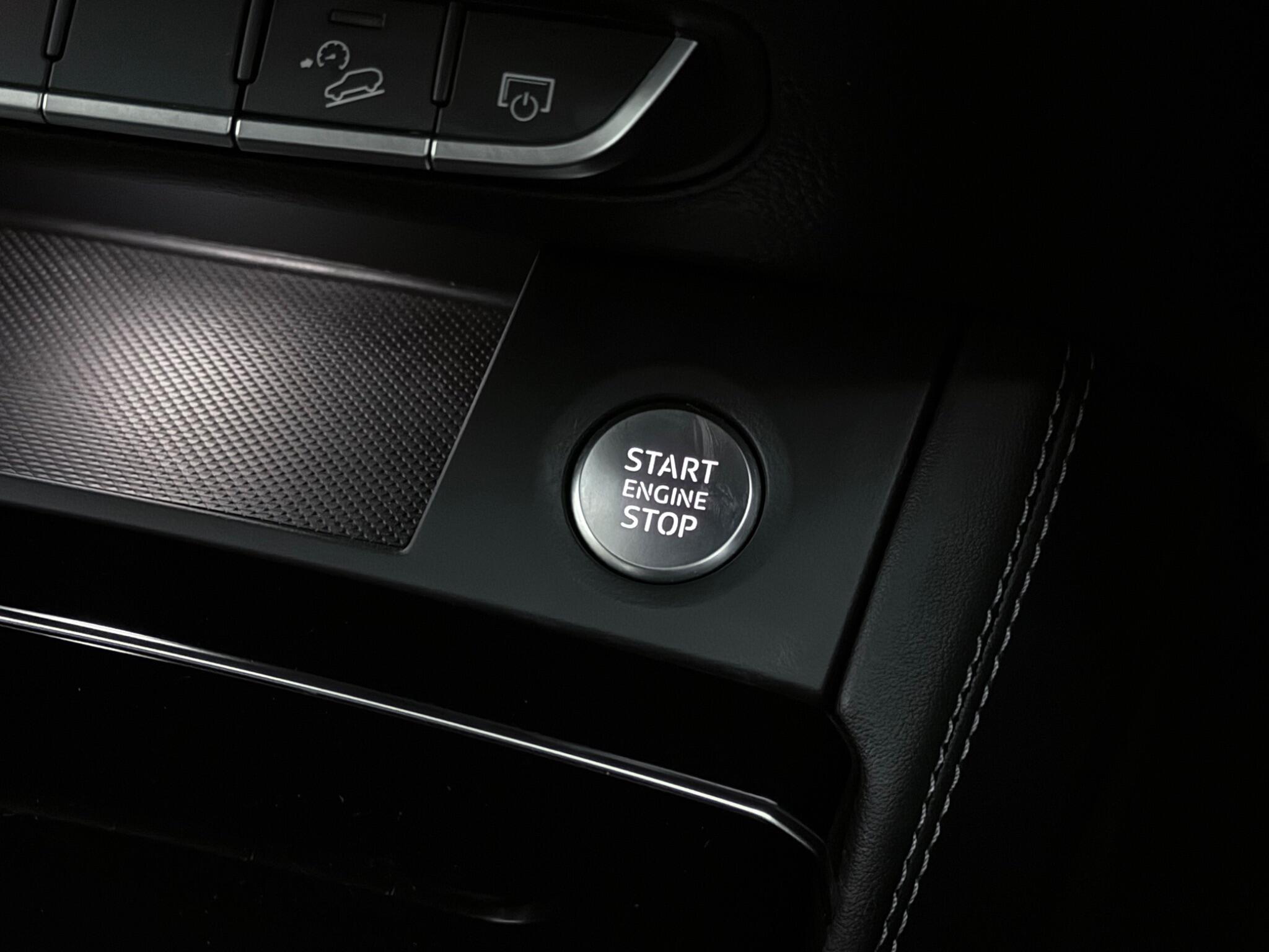 Audi Q5 view 23
