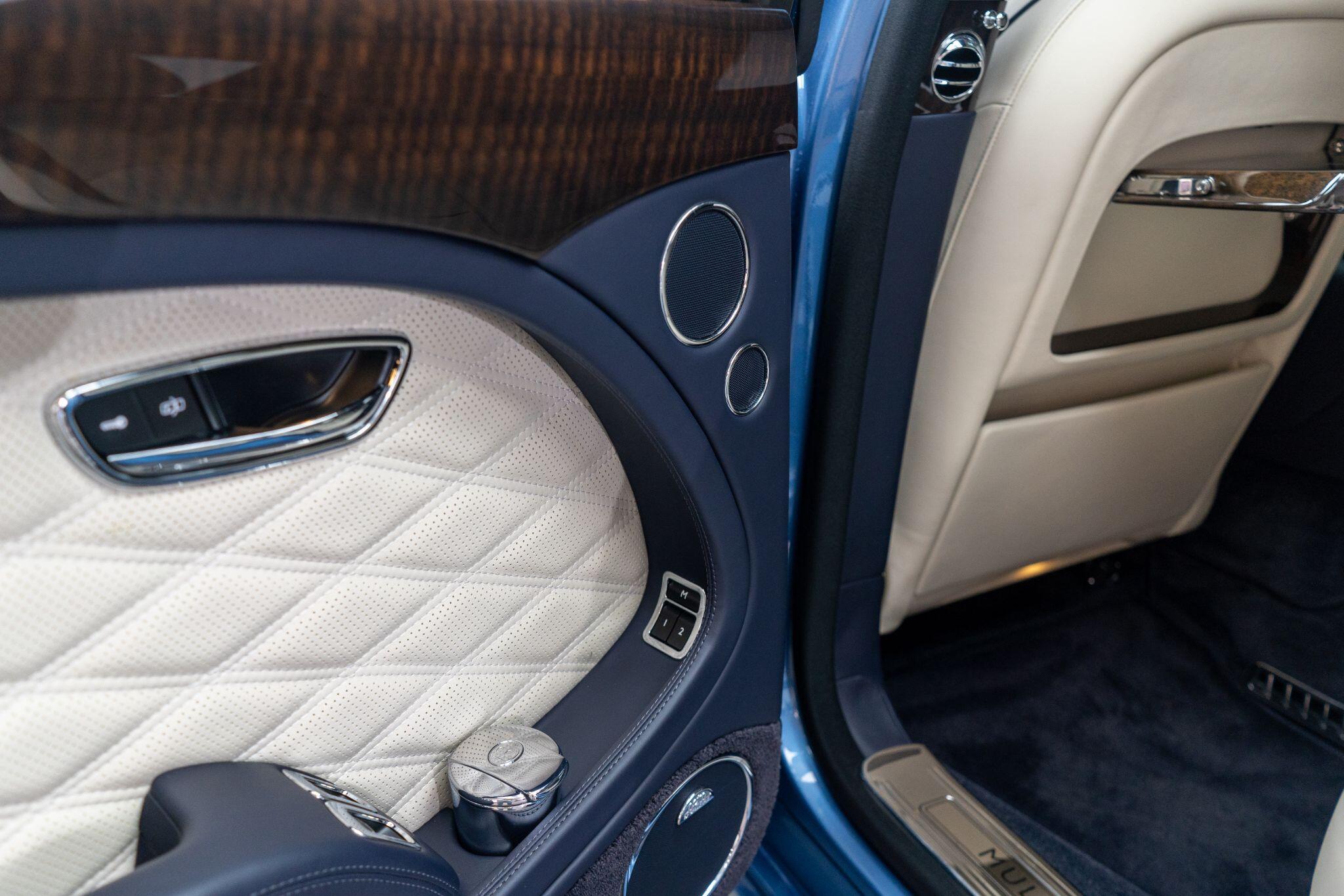 Bentley Mulsanne view 57