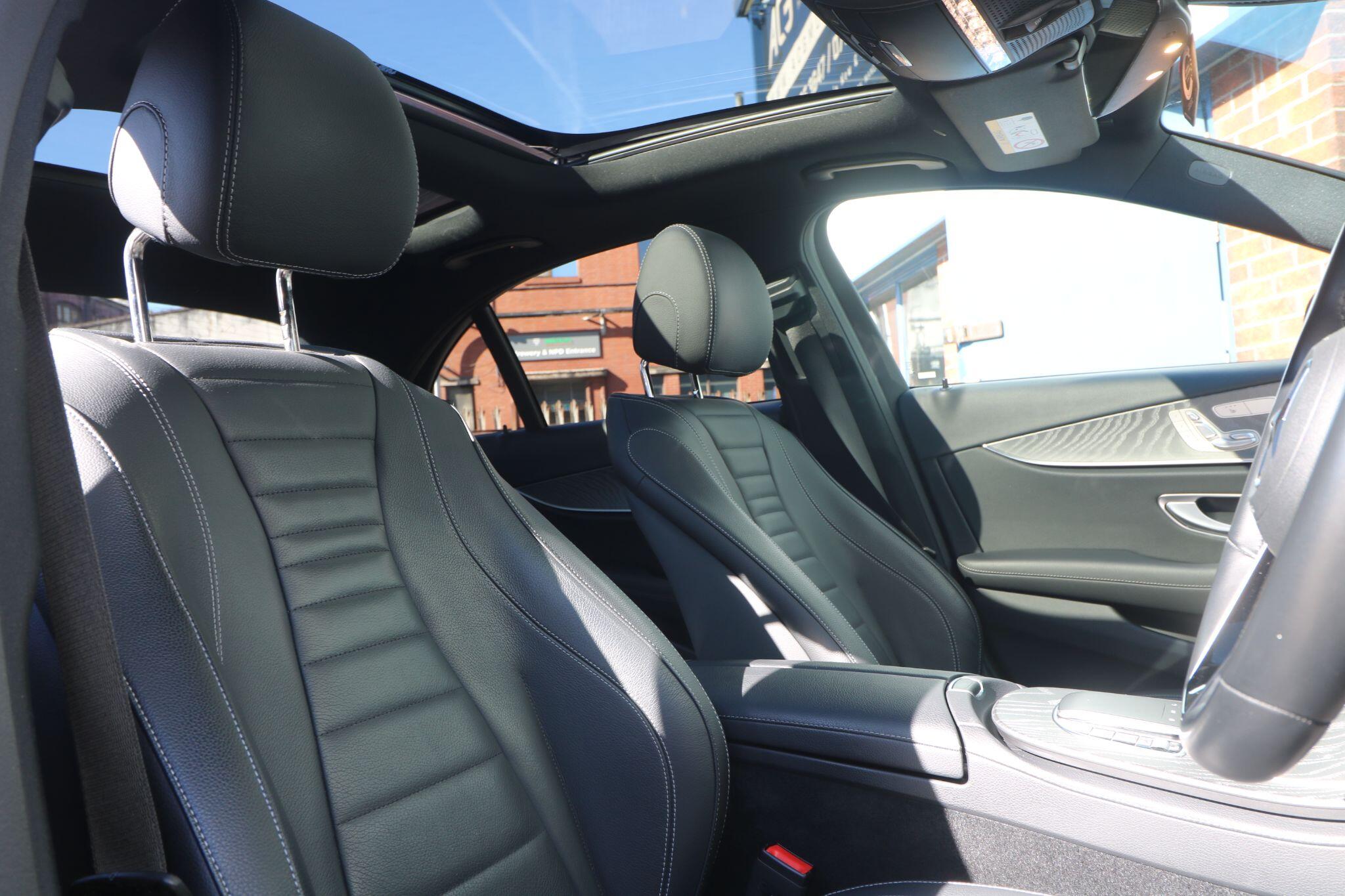 Mercedes-Benz E-Class view 24