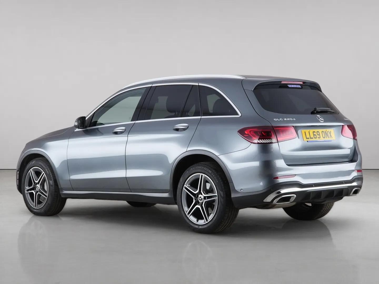 Mercedes-Benz GLC view 6