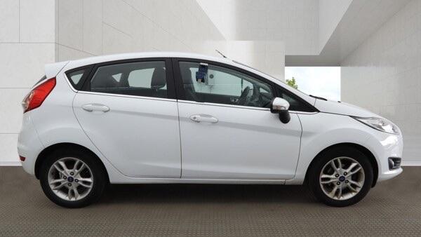 Ford Fiesta view 8