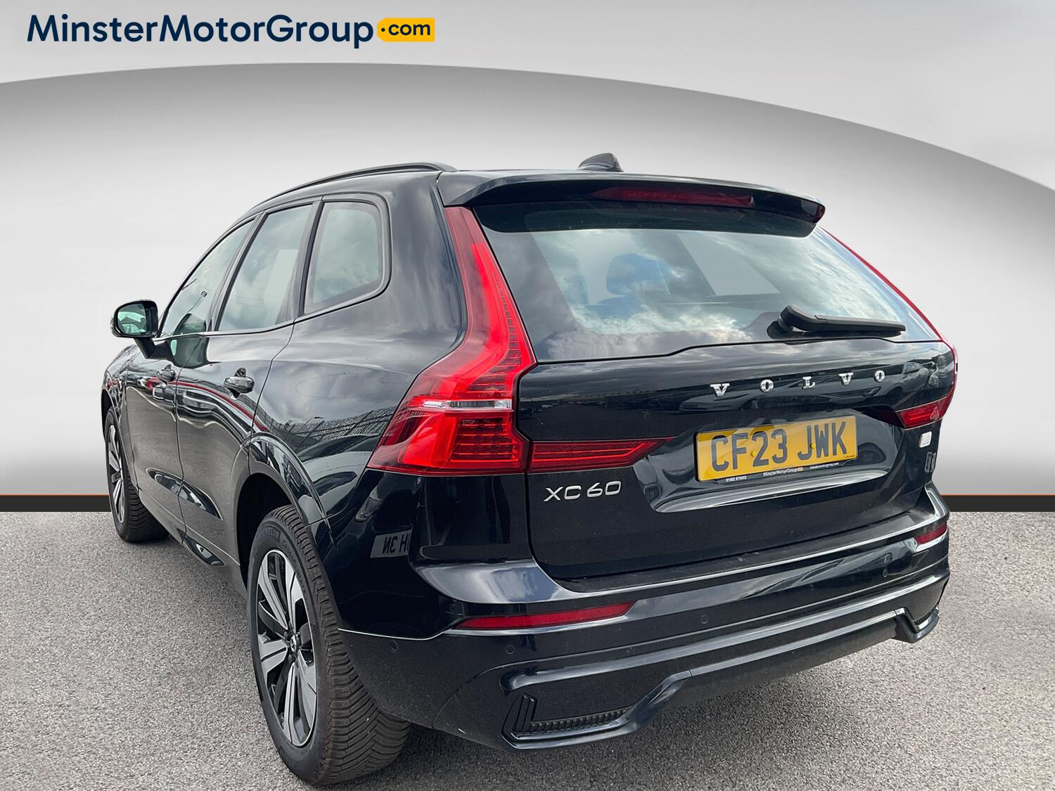 Volvo XC60 view 4