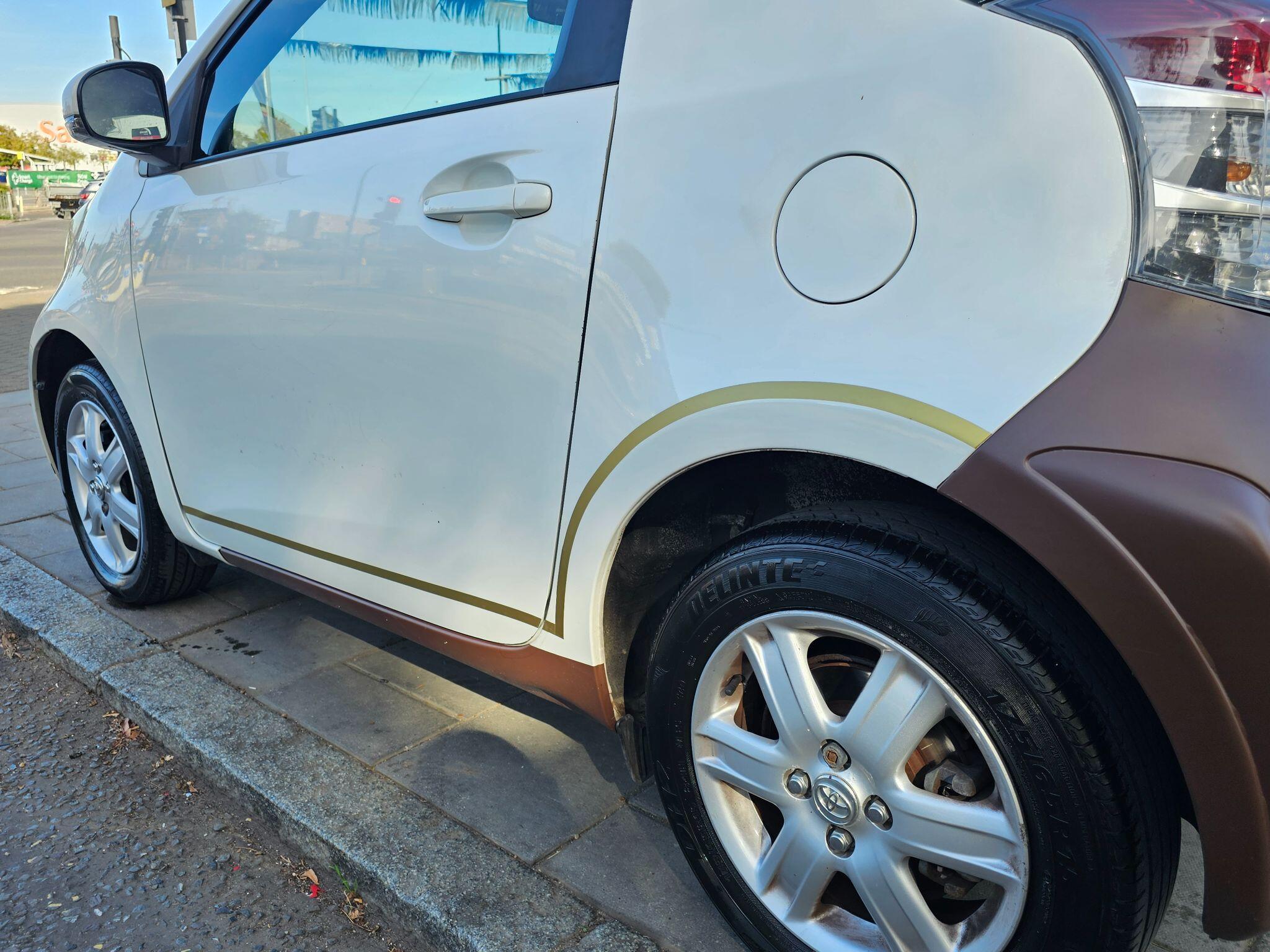 Toyota Iq view 15