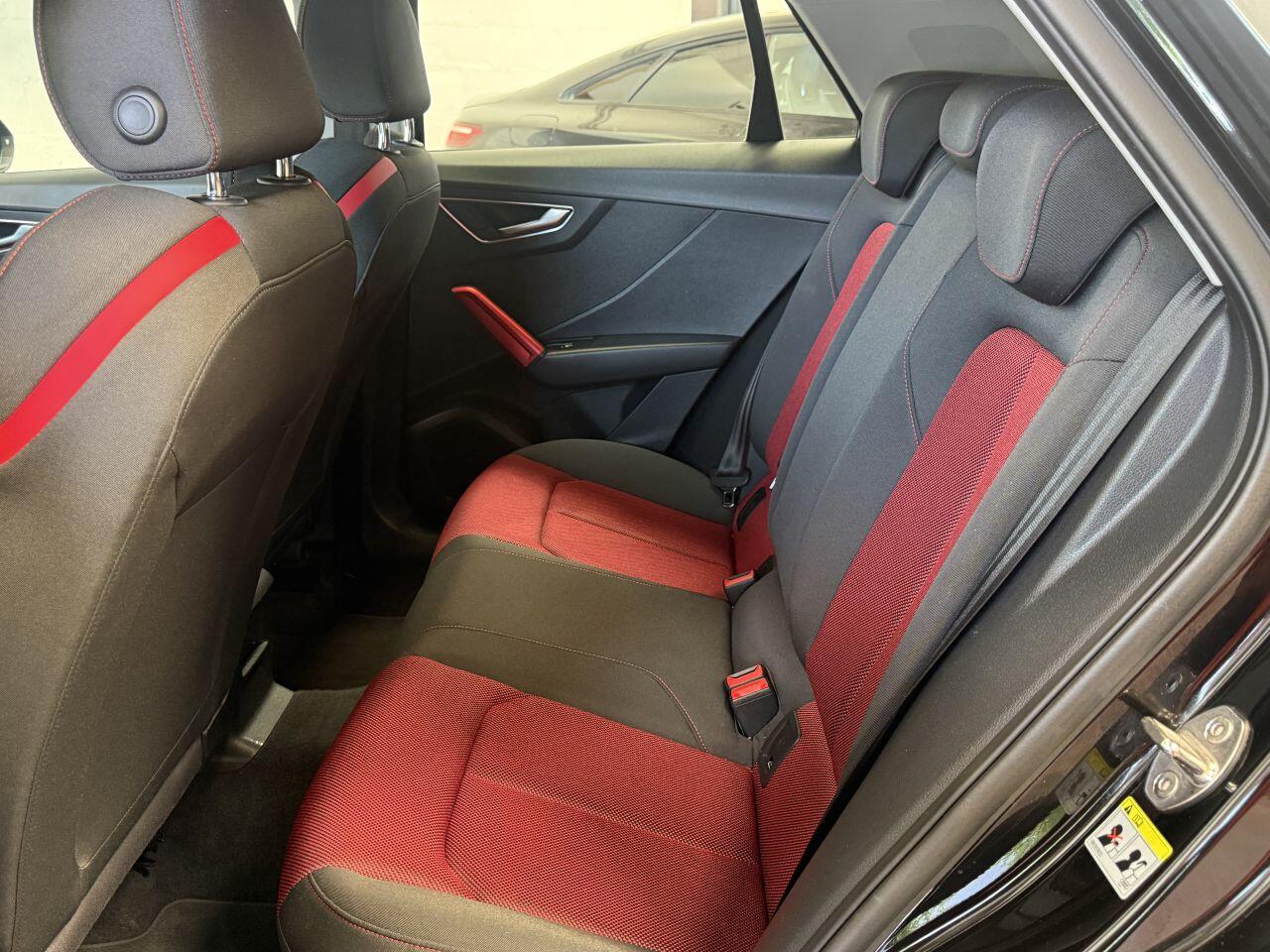 Audi Q2 view 53