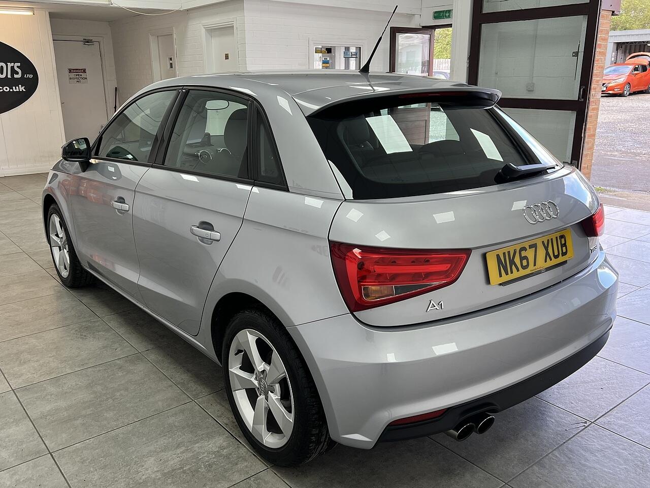 Audi A1 view 5