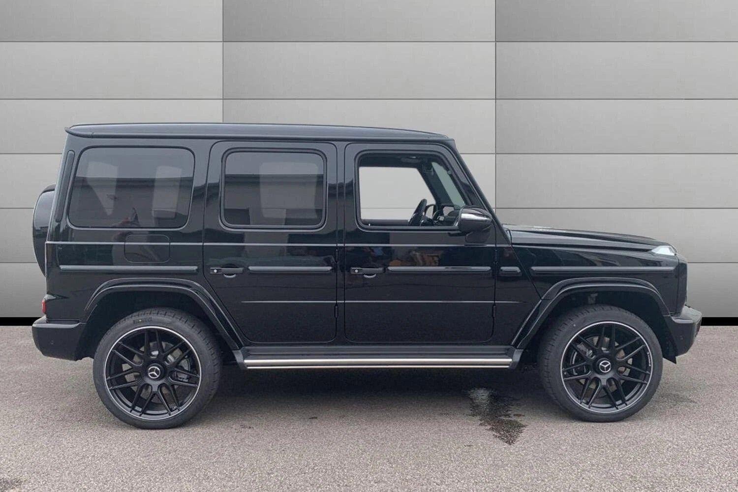 Mercedes-Benz G-Class view 5