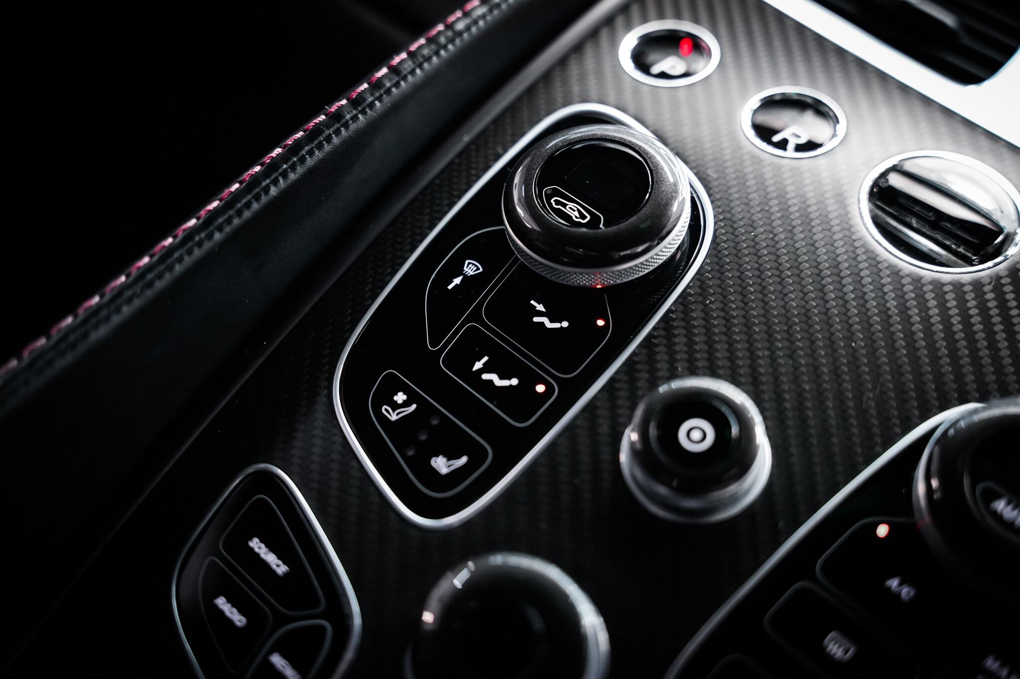 Aston Martin Vanquish view 45