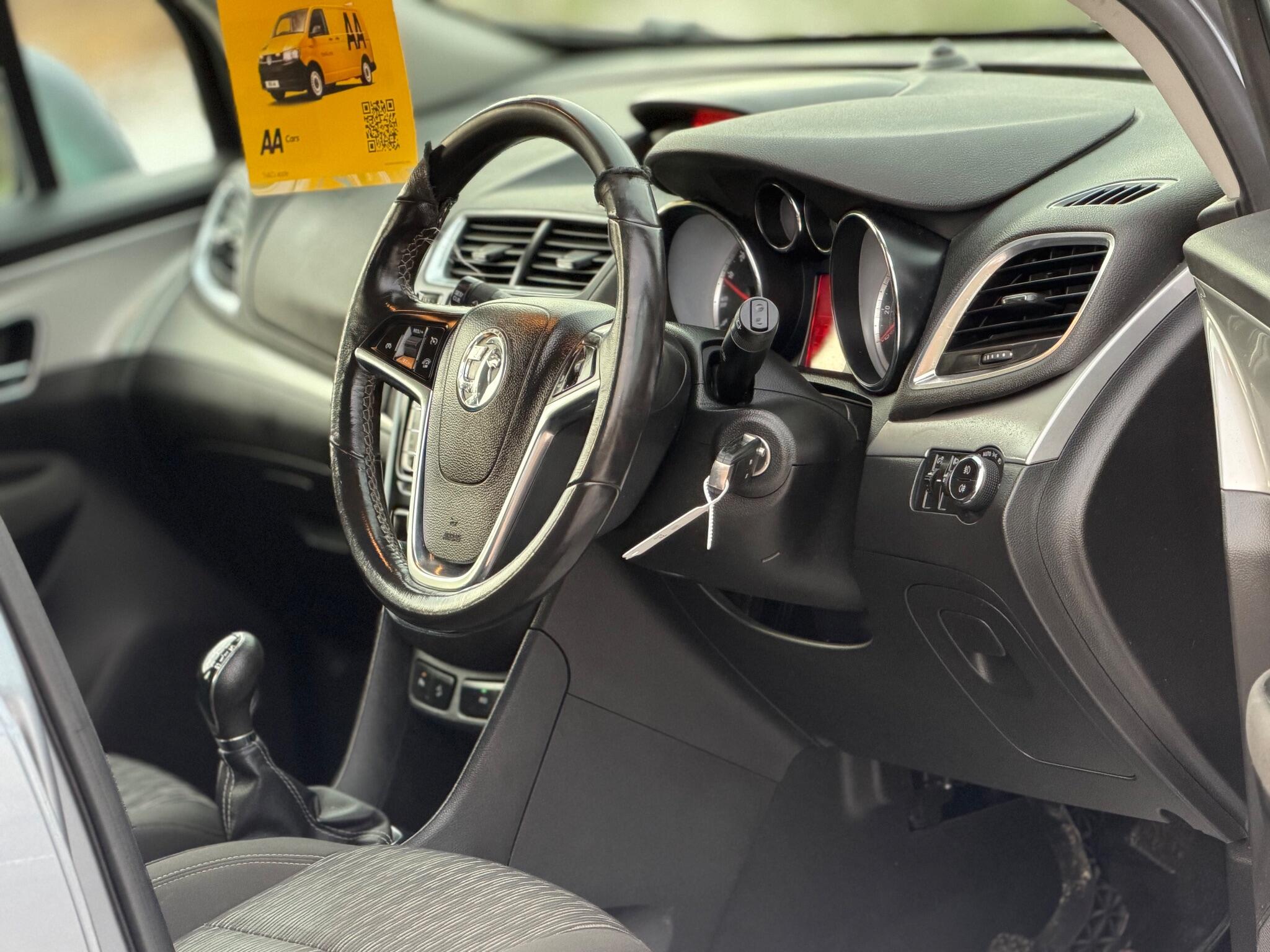 2013 Vauxhall Mokka 1.4T Exclusiv 4WD Euro 5 (s/s) 5dr image 18