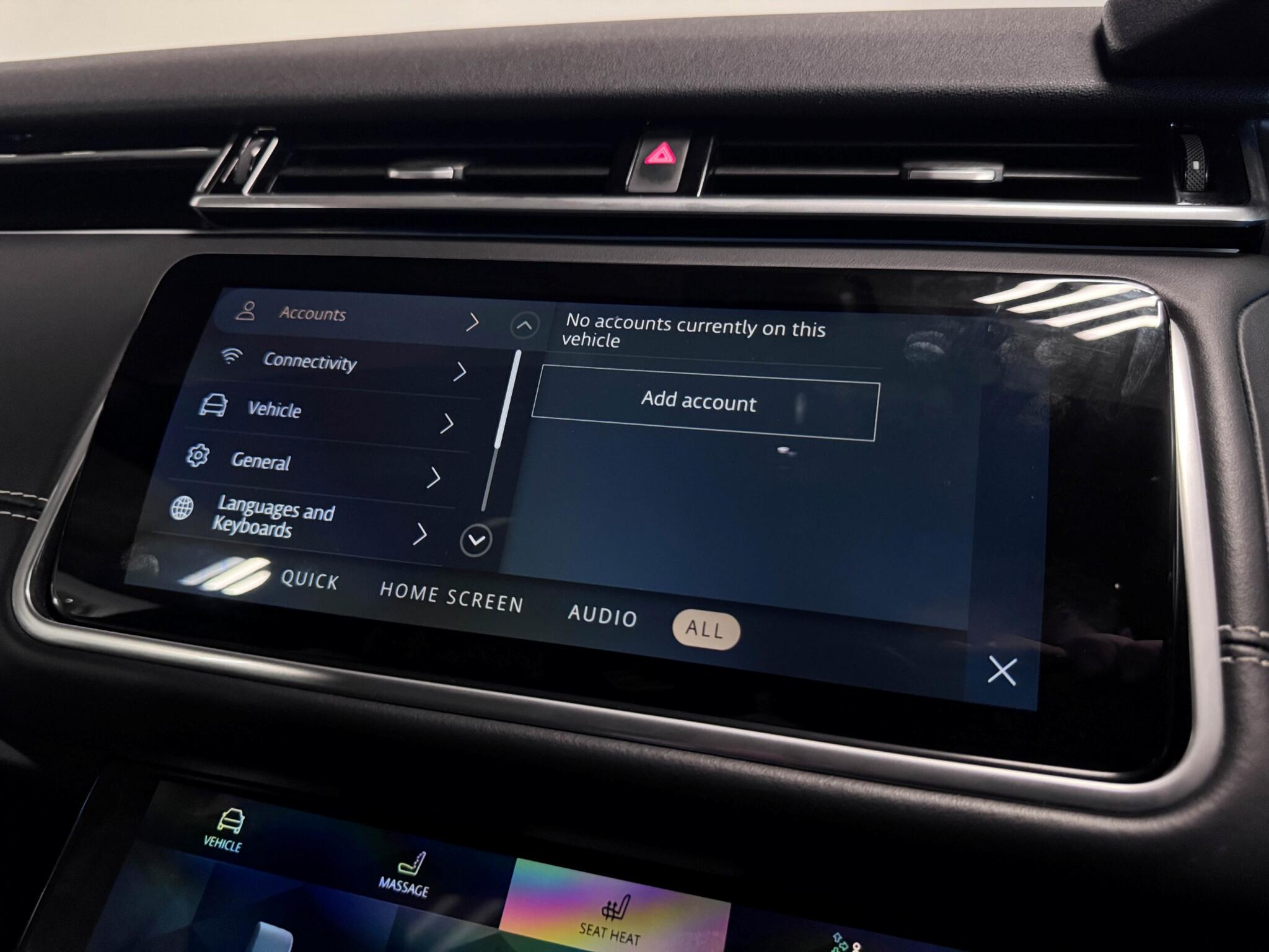 Land Rover Range Rover Velar view 62
