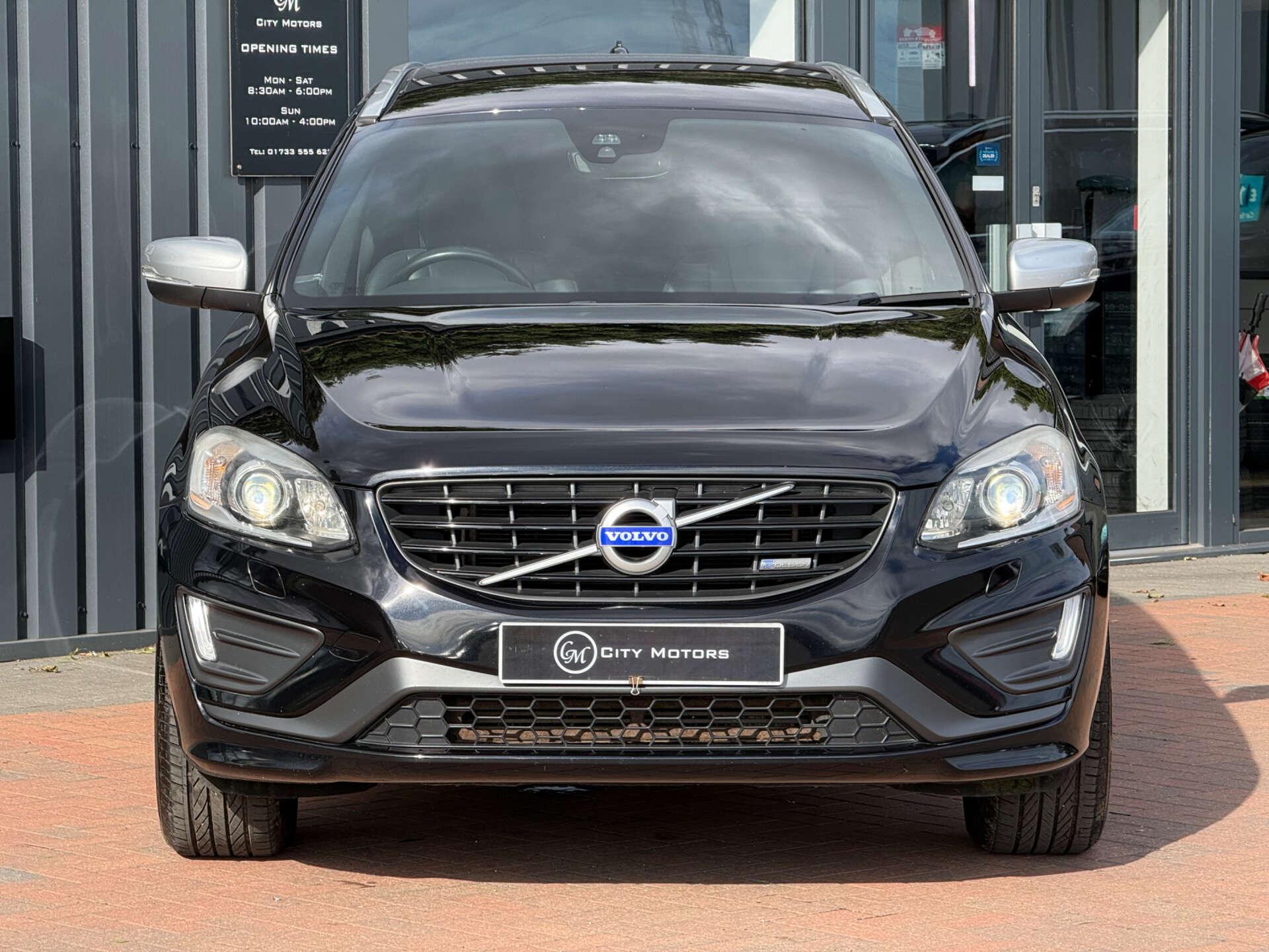 Volvo XC60 view 12