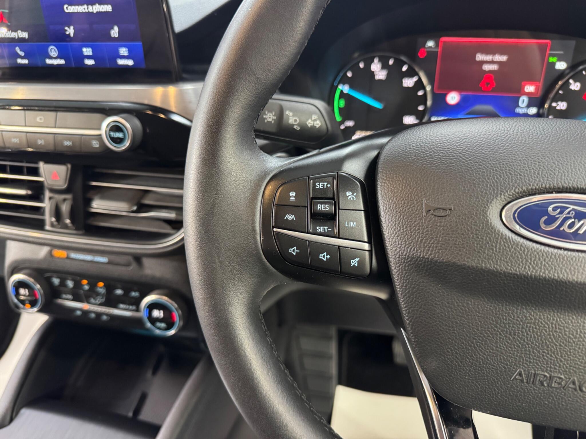 Ford Kuga view 36