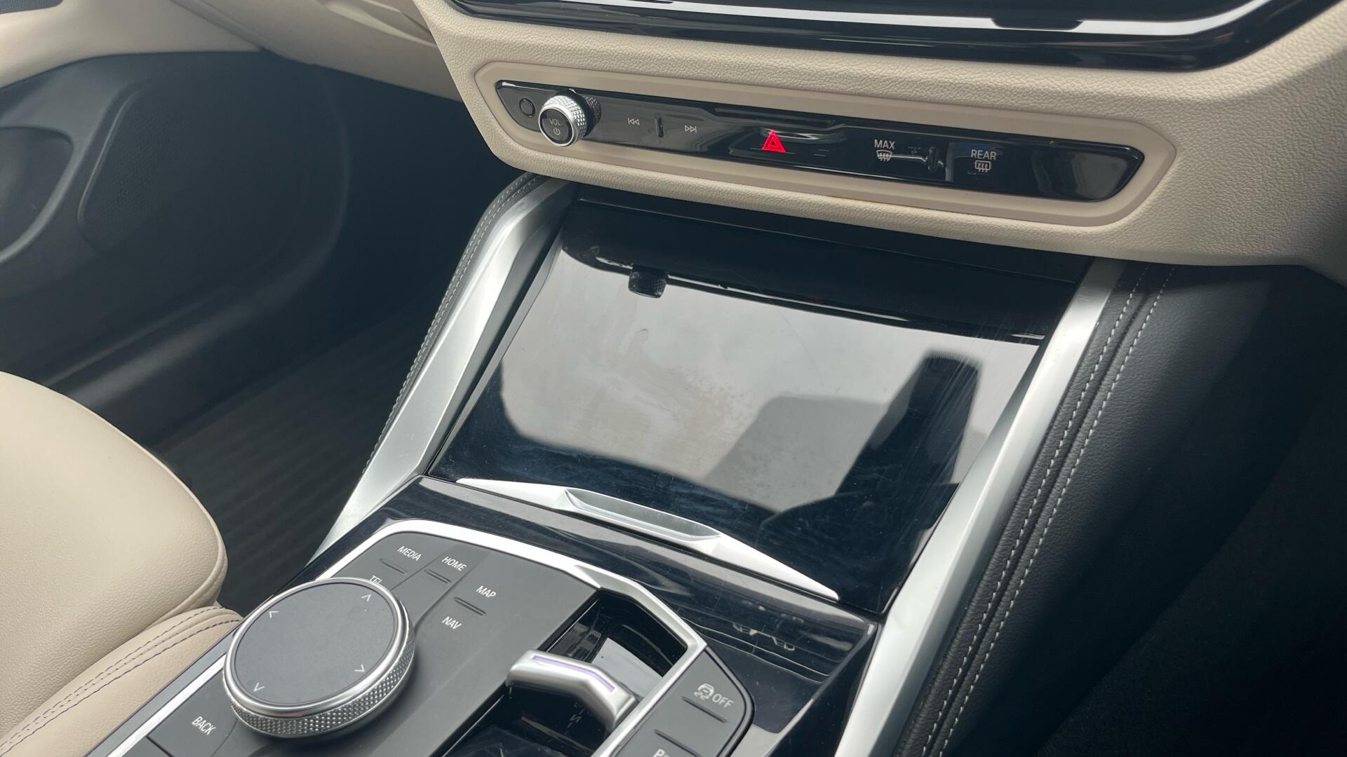 BMW i4 view 47