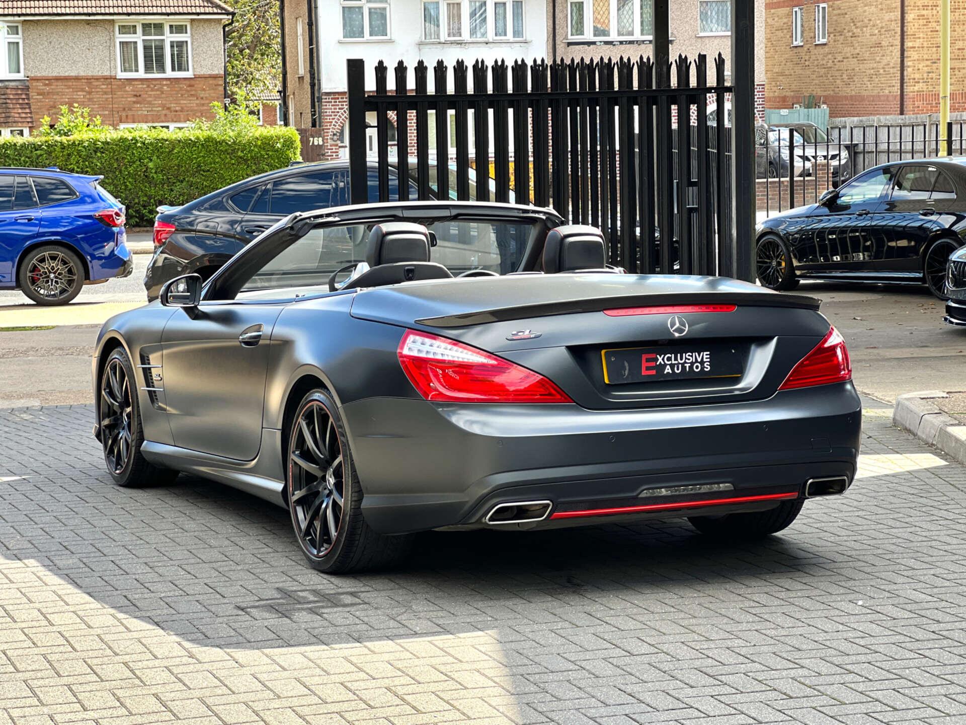 Mercedes-Benz SL view 39