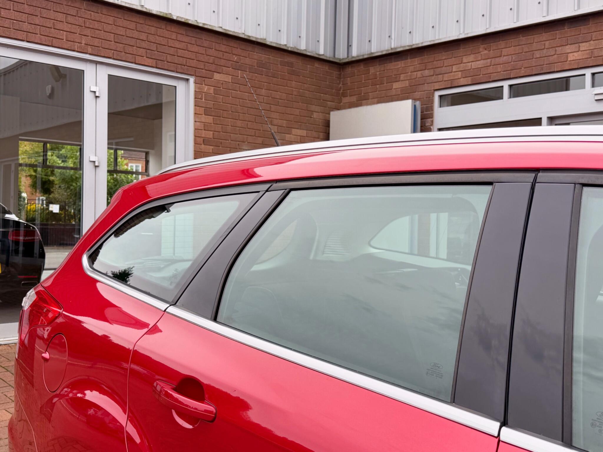 Ford Focus view 53