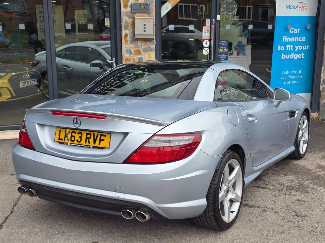 Mercedes-Benz SLK view 19