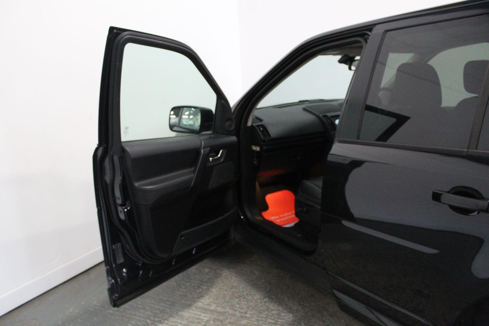 Land Rover Freelander view 26