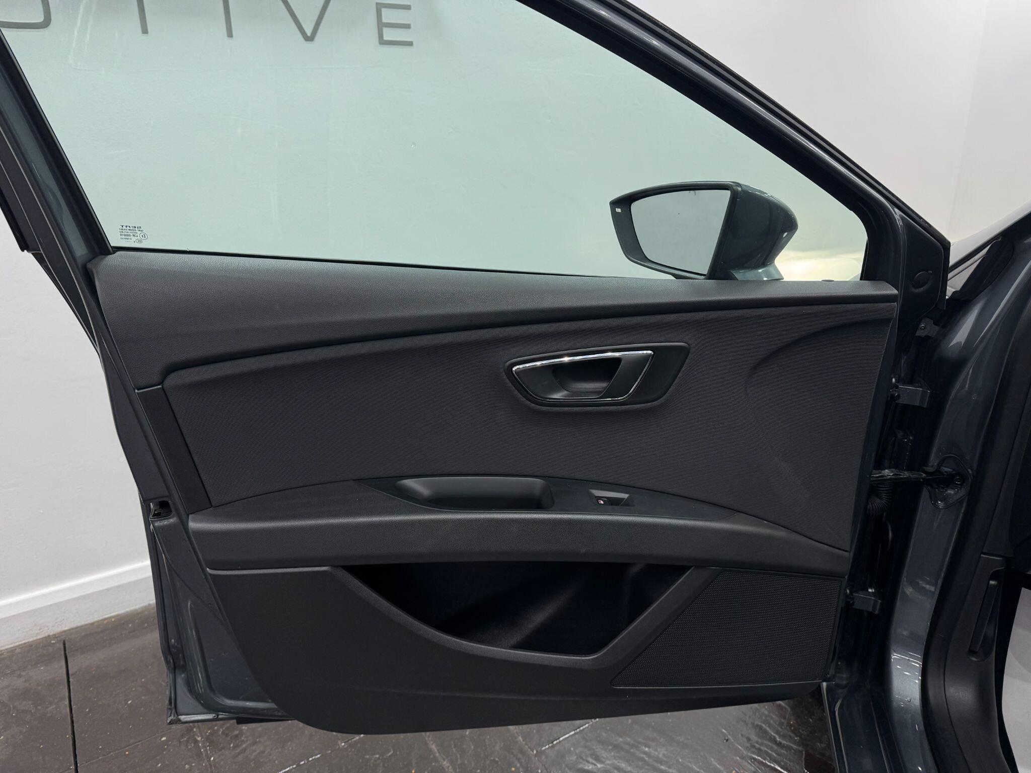 Seat Leon view 49