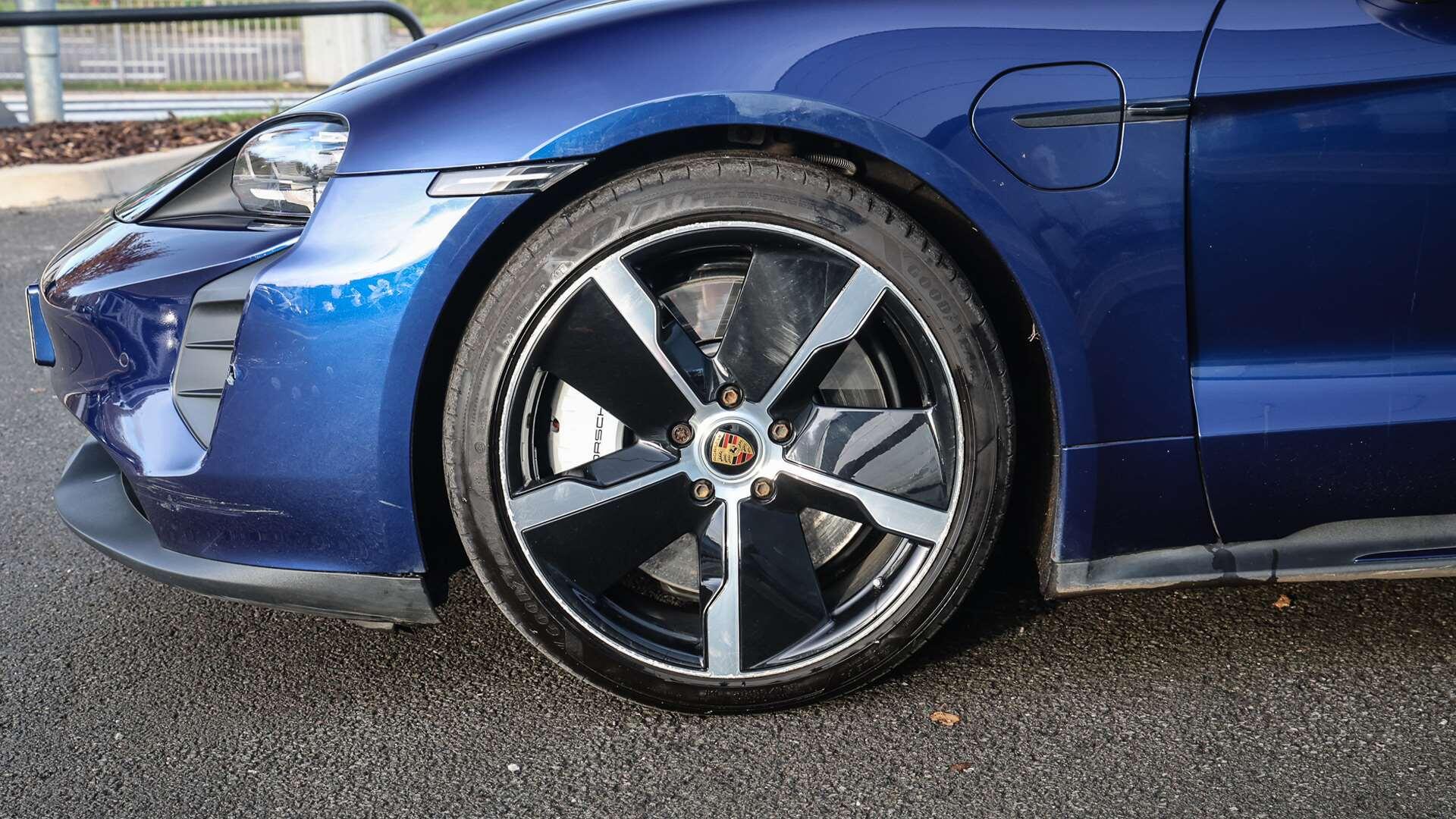 Porsche Taycan view 6