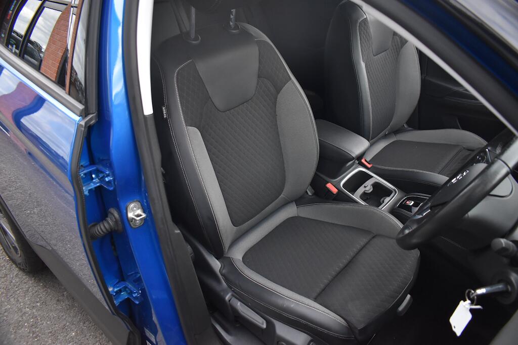 Vauxhall Grandland X view 27