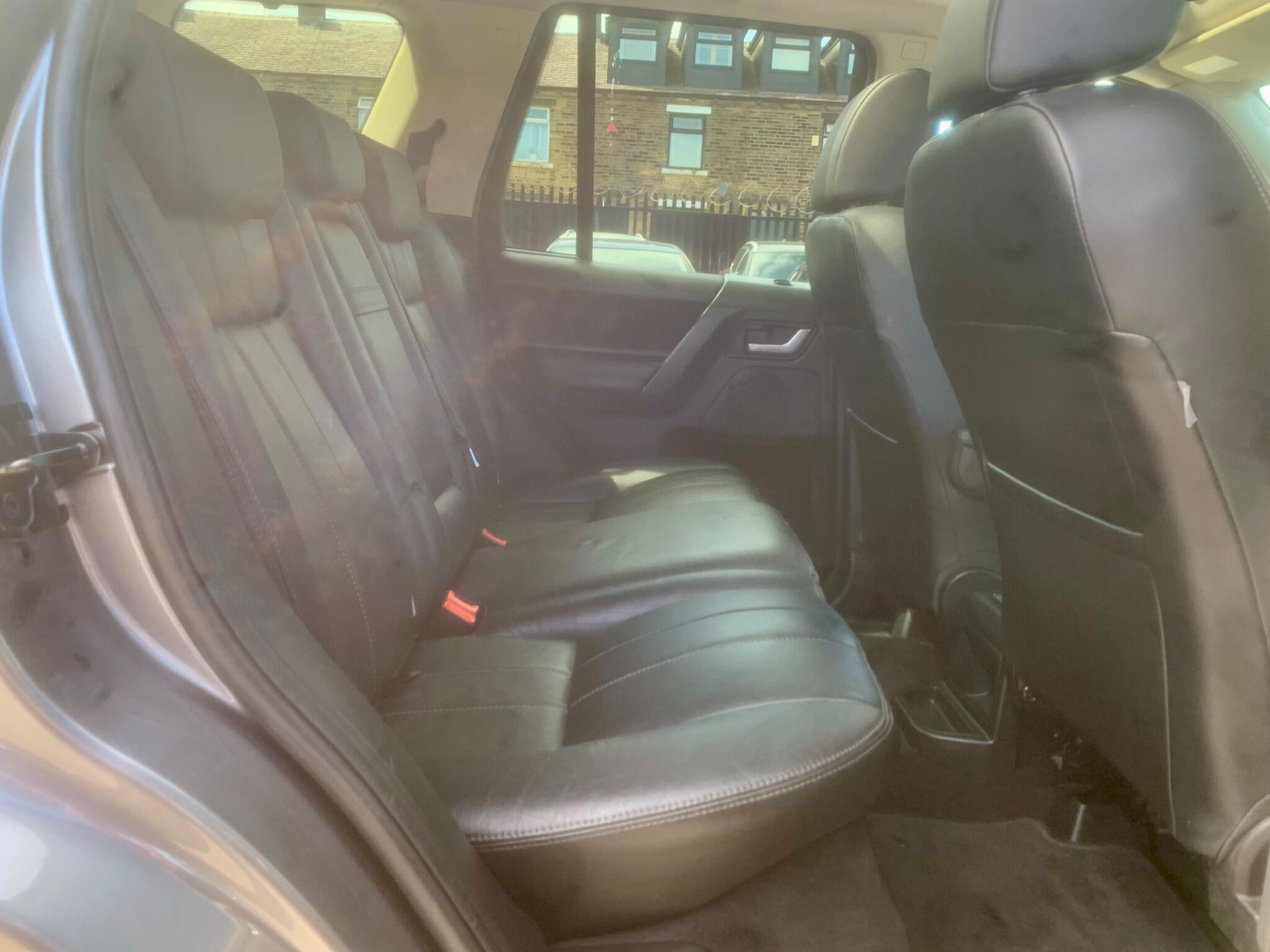 Land Rover Freelander 2 view 34