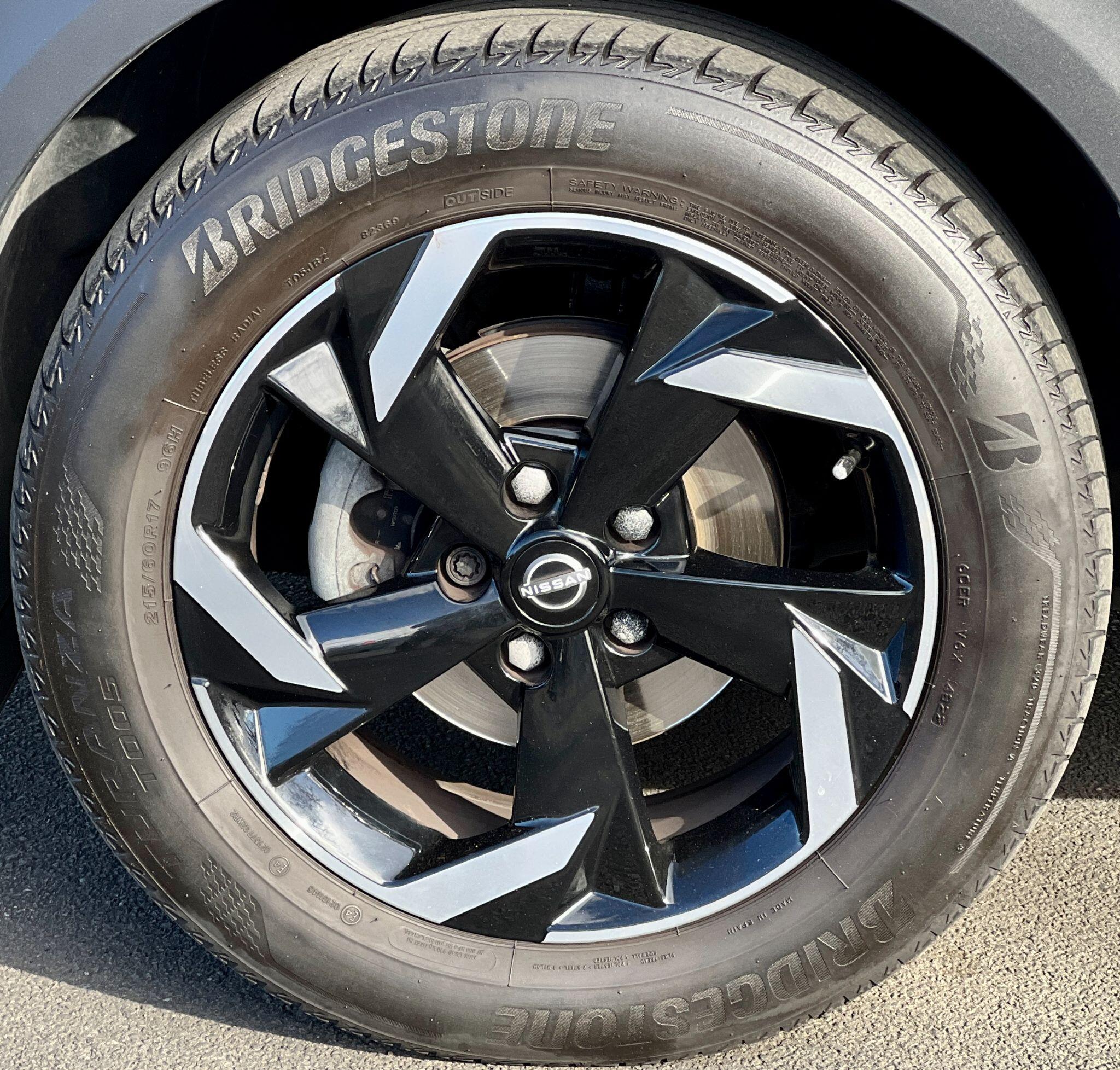 Nissan Juke view 23