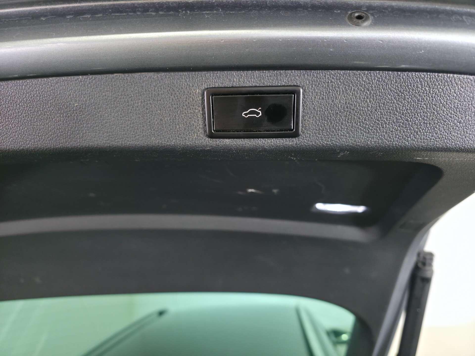 Skoda Superb view 14