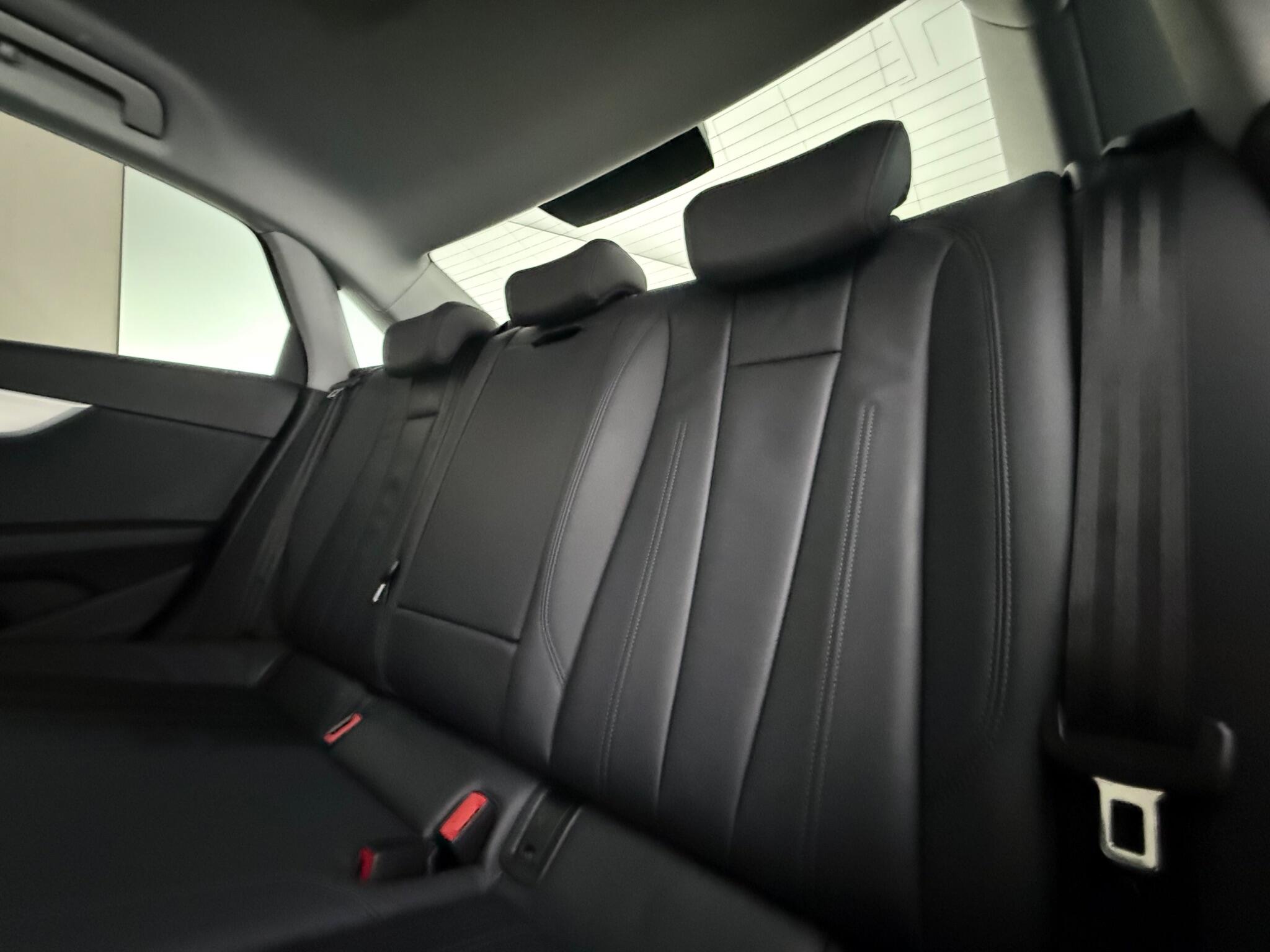 Audi A4 view 30