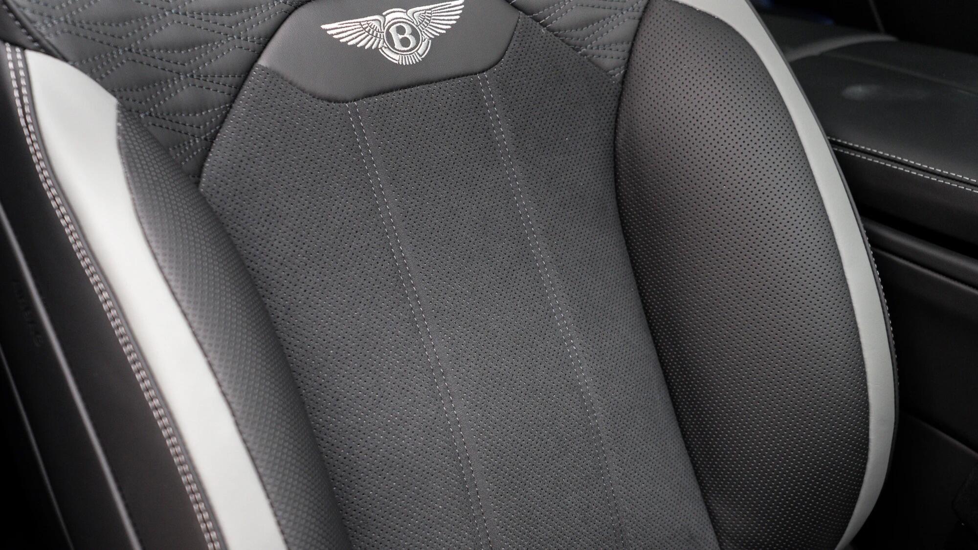 Bentley Bentayga view 68