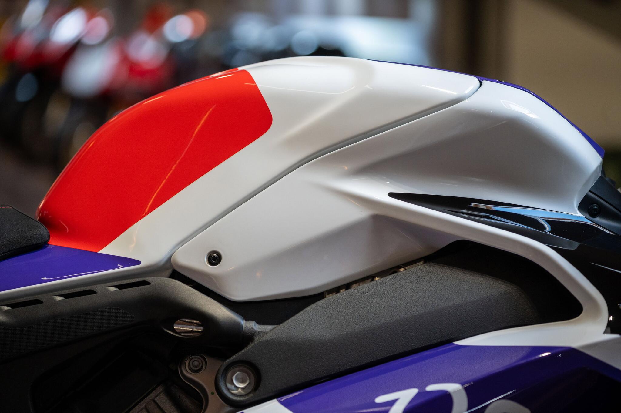 Ducati Panigale V4 view 9