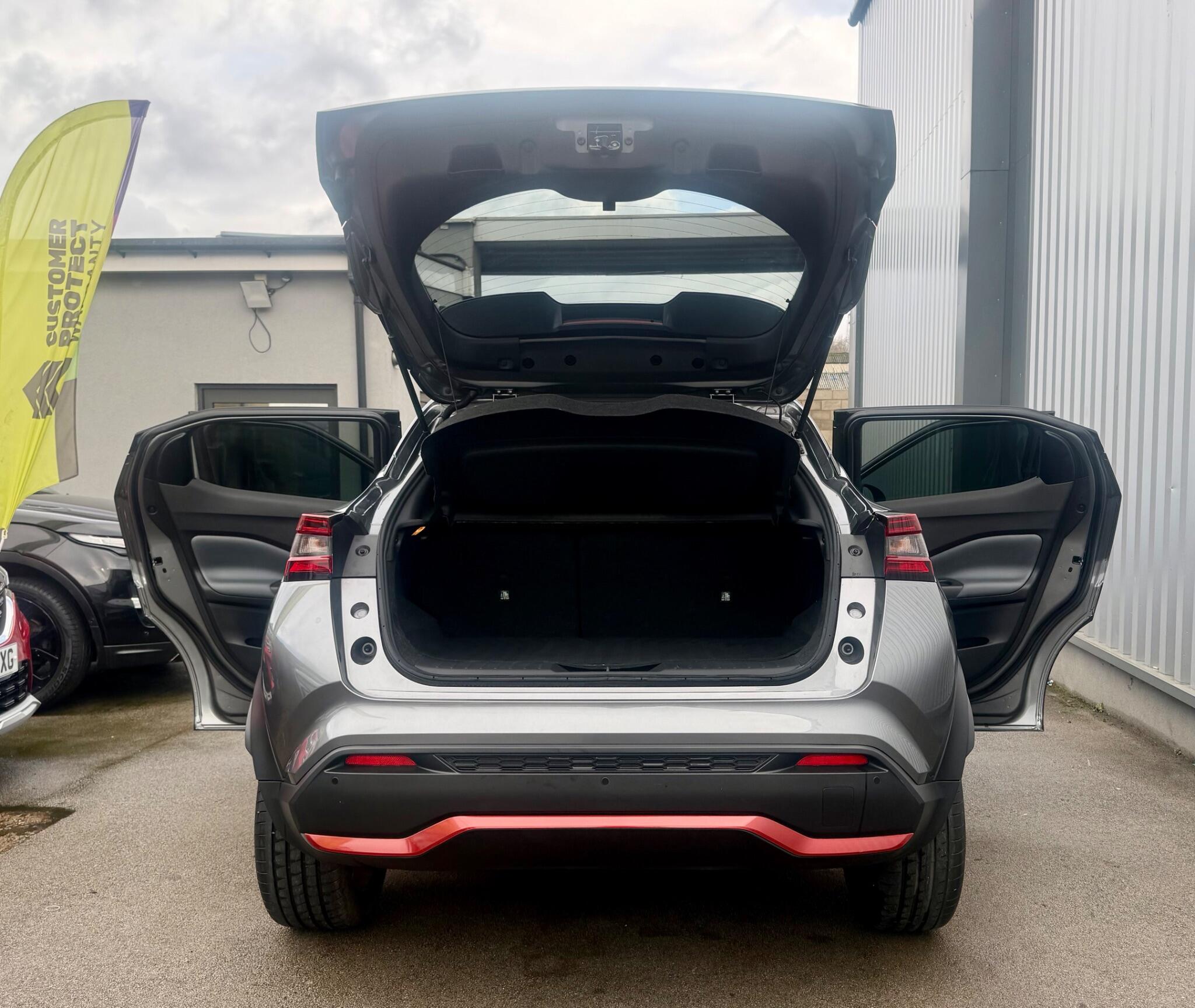 Nissan Juke view 23