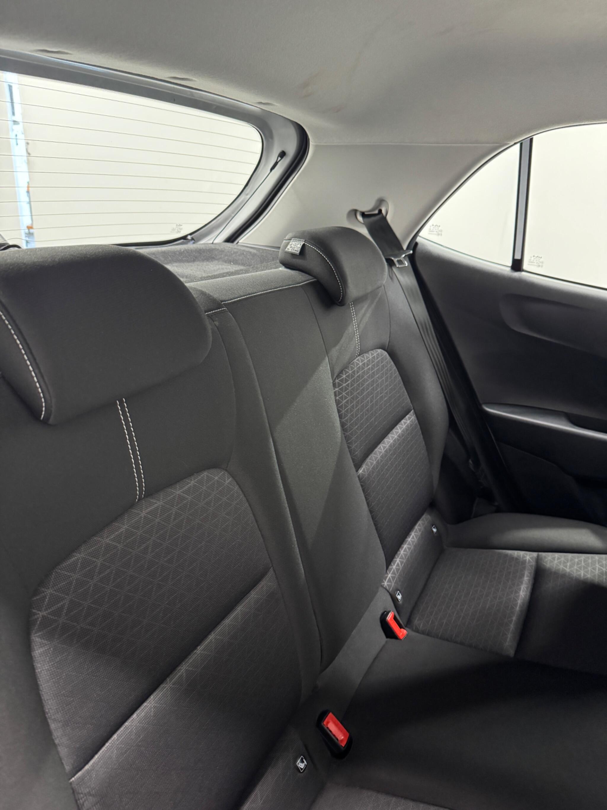 Kia Picanto view 13