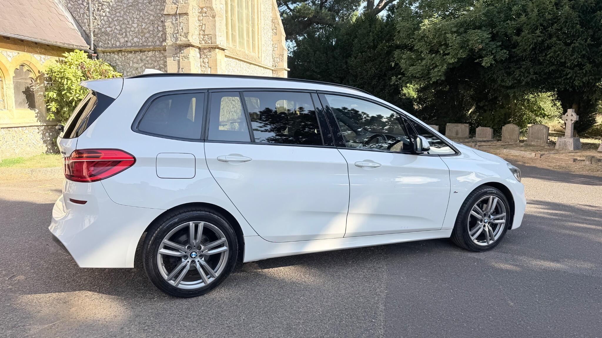 BMW 2 Series Gran Tourer view 21
