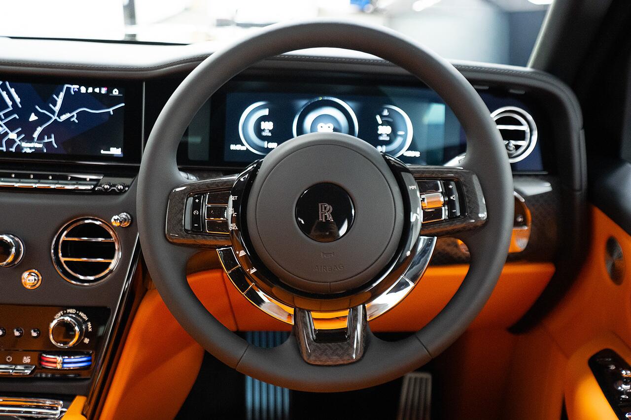 Rolls-Royce Cullinan view 5