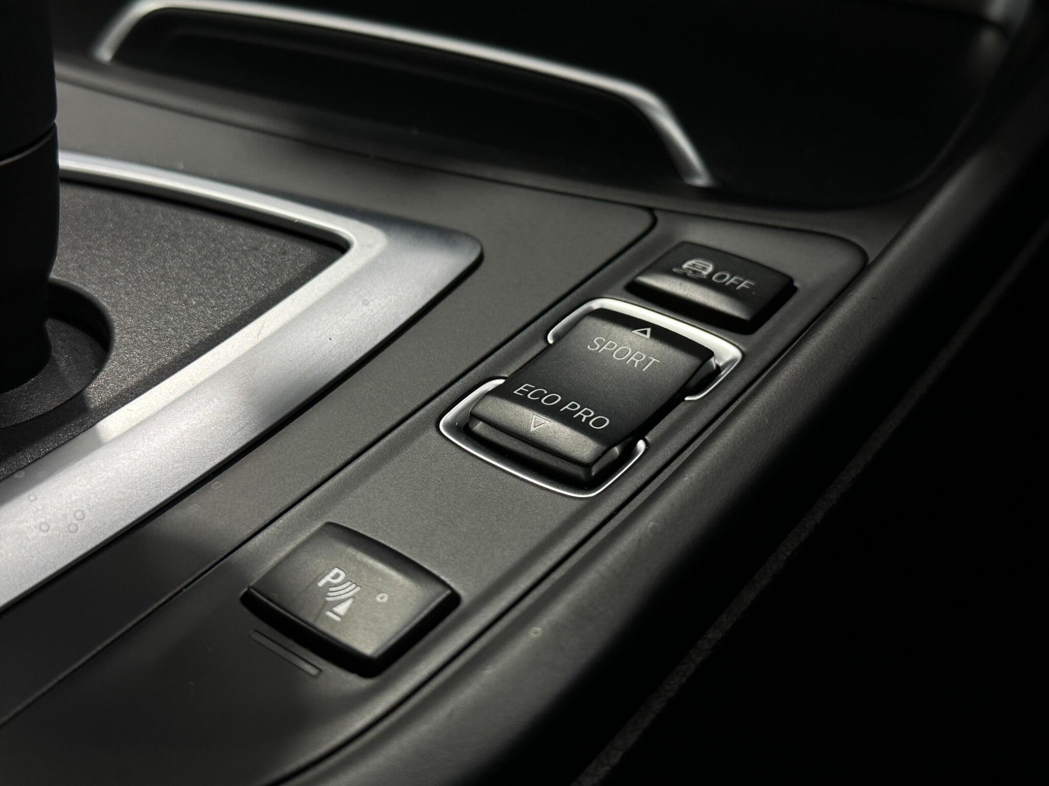 BMW 4 Series view 23