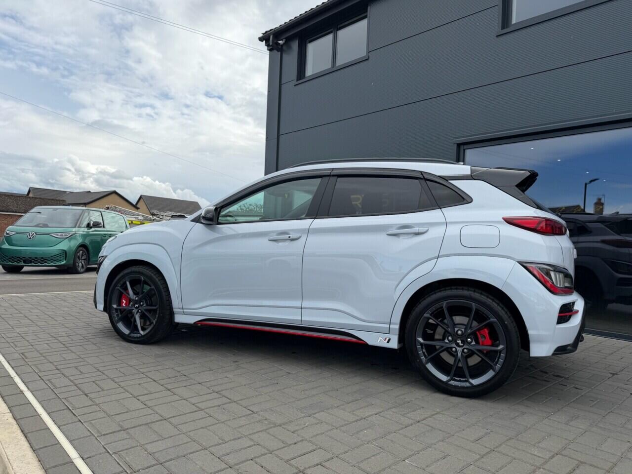 Hyundai Kona view 4