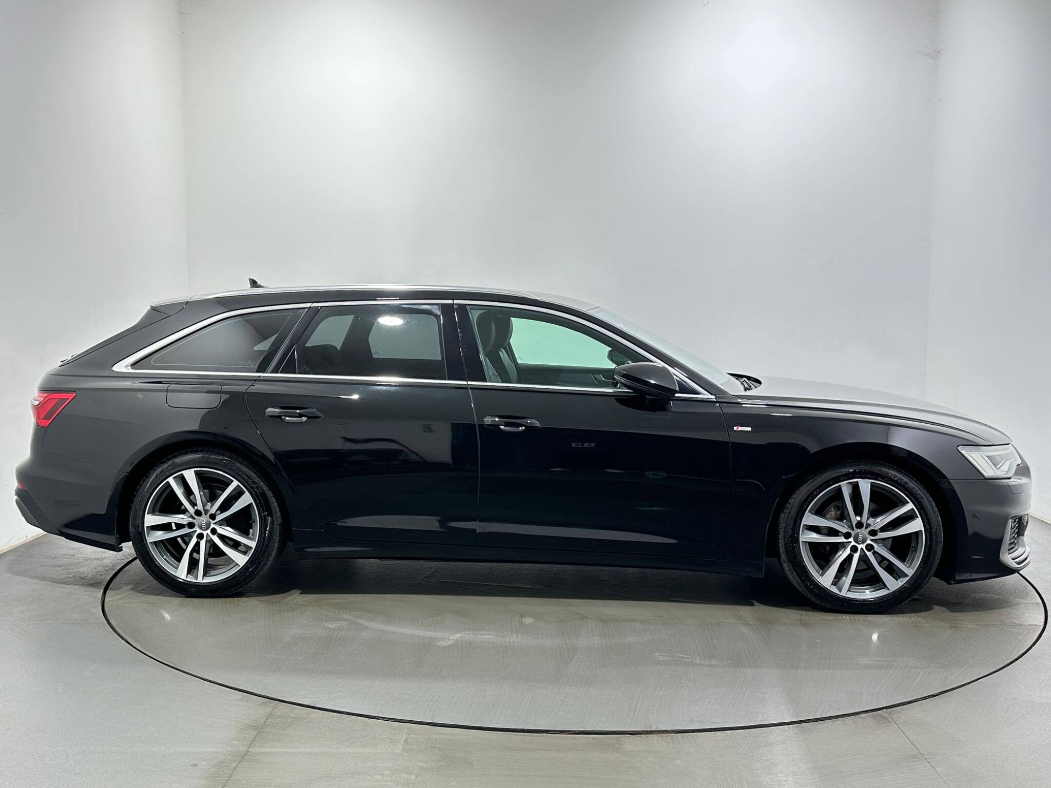 Audi A6 view 9